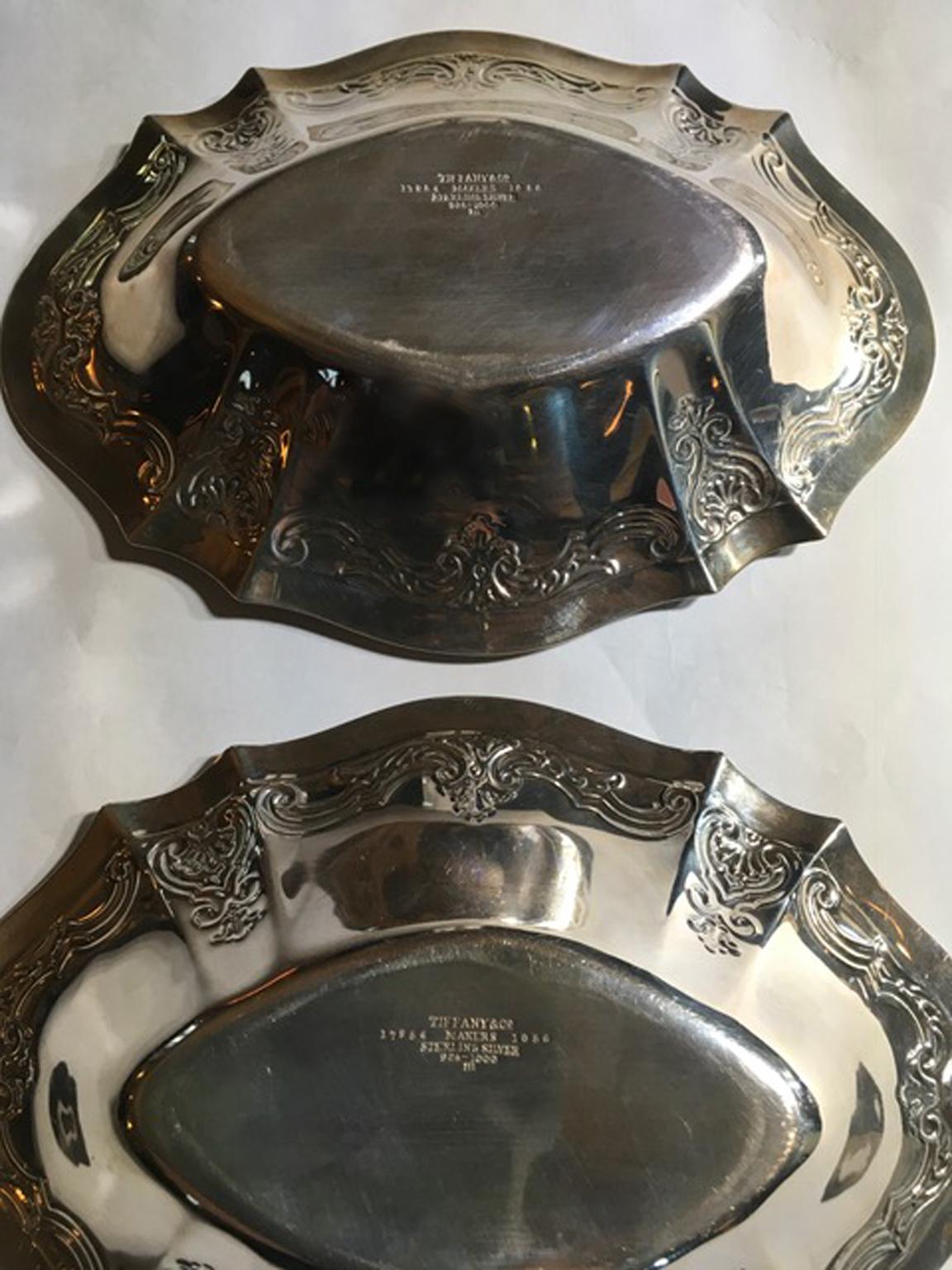 New York Tiffany Late 19th Century Victorian Pair of Sterling Silver Bowls For Sale 16