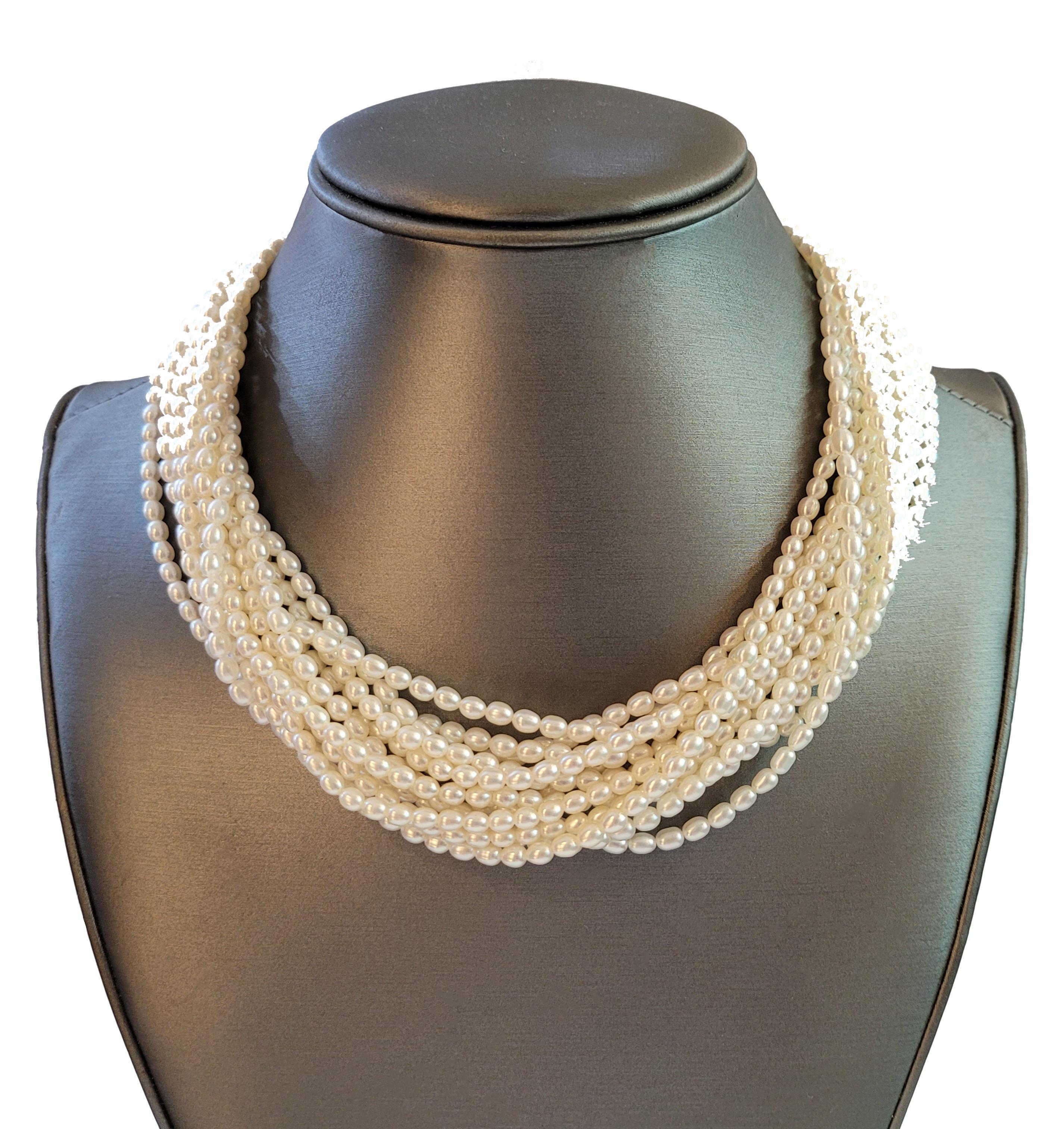 Brand Paloma Picasso for Tiffany & Co Necklace
Multi Stand Pearls Necklace
Material: Sterling silver 925
Necklace Length: 17''
Necklace Weight: 101.4gm
Condition Pre-Owned
Comes with Tiffany Necklace Pouch