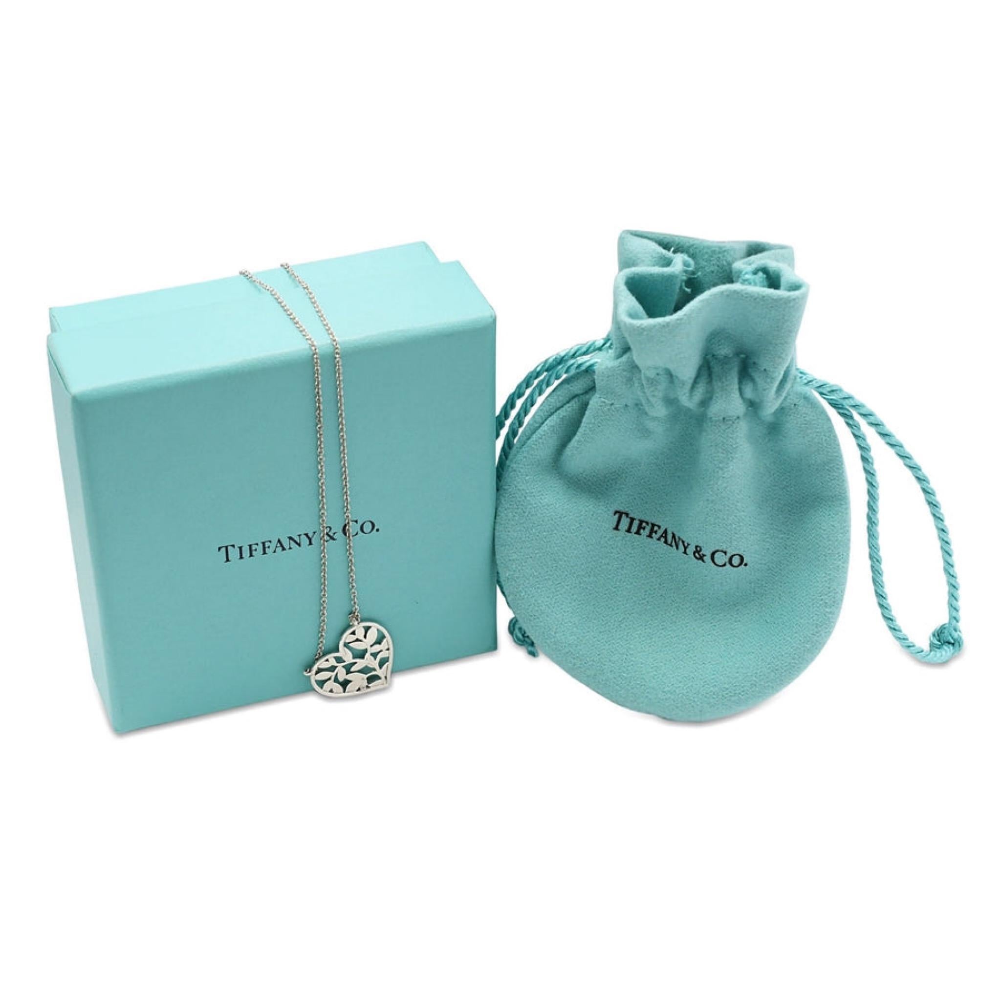 Donna Ciondolo a forma di cuore con foglie di olivo Tiffany Paloma Picasso - A. Silver