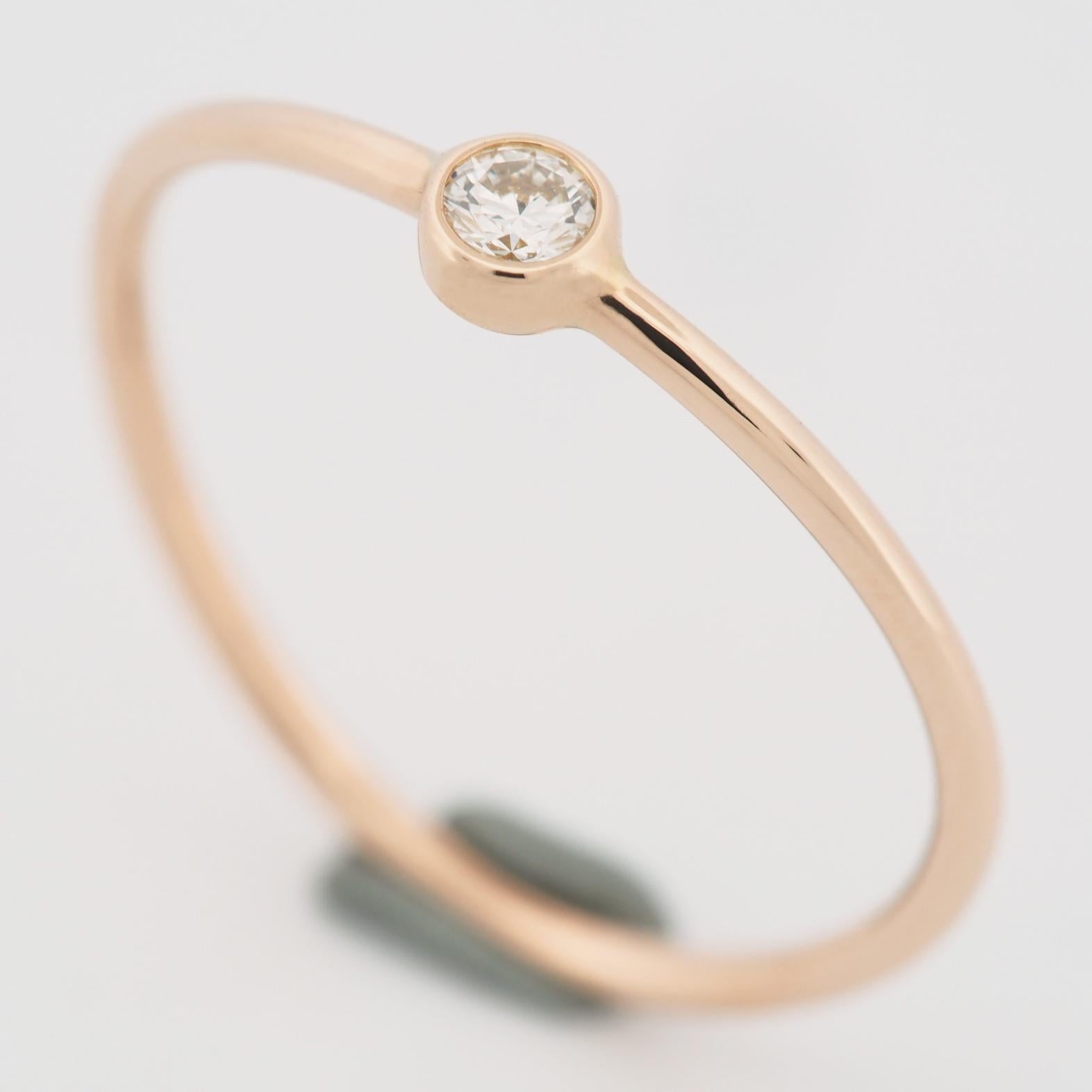 Item: Tiffany Peretti Wave Single Row Diamond Ring
Stones: Diamond (0.06ct)
Metal: 18K Rose Gold
Ring Size: US SIZE 6.0 UK SIZE L 1/4
Internal Diameter: 16.50 mm
Measurements: 1.1 - 3.3 mm
Weight: 0.9 Grams
Condition: Used (repolished)
Retail Price: