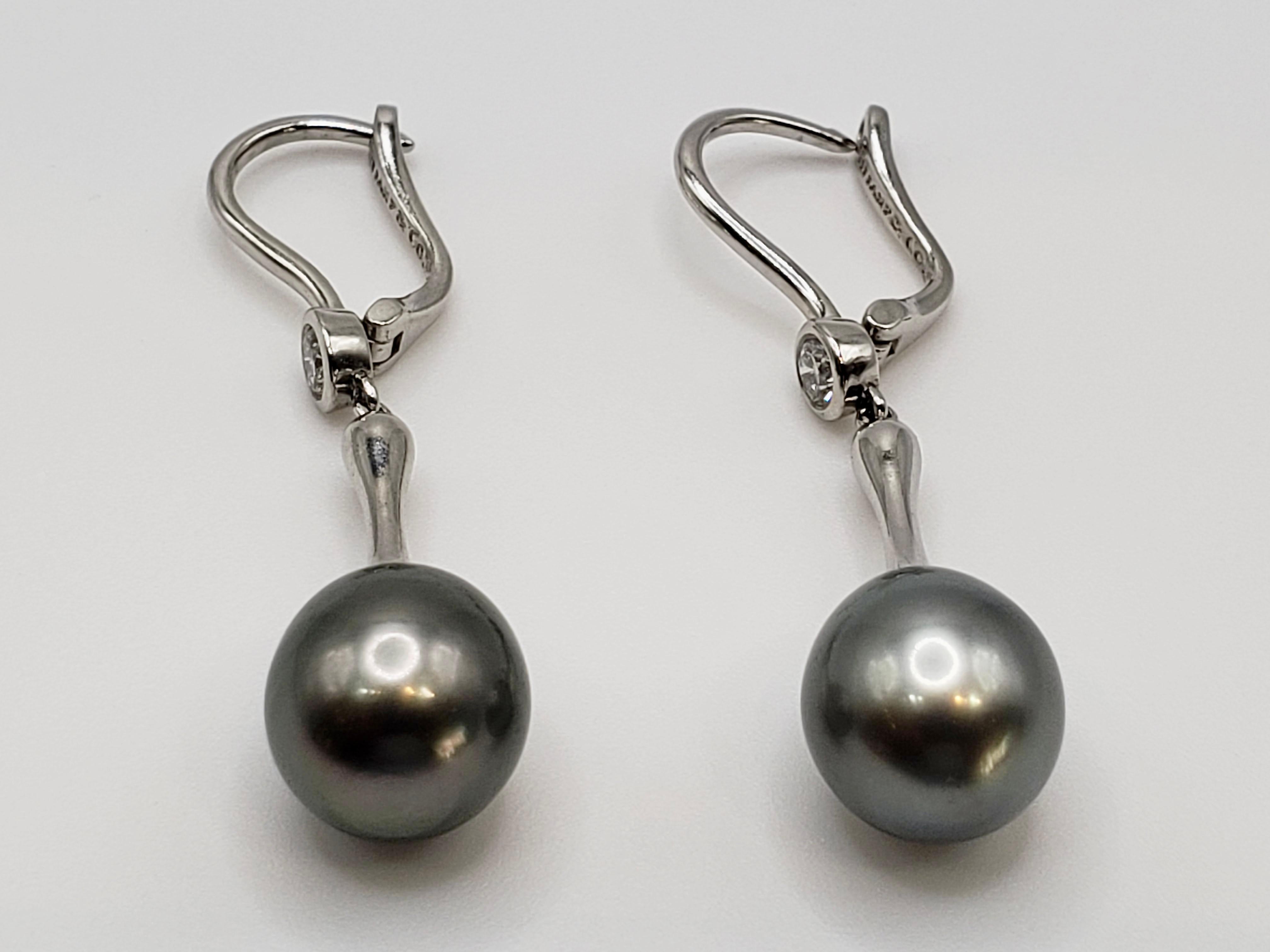 Tiffany Platin-Diamant-Perlen-Ohrringe Damen im Angebot