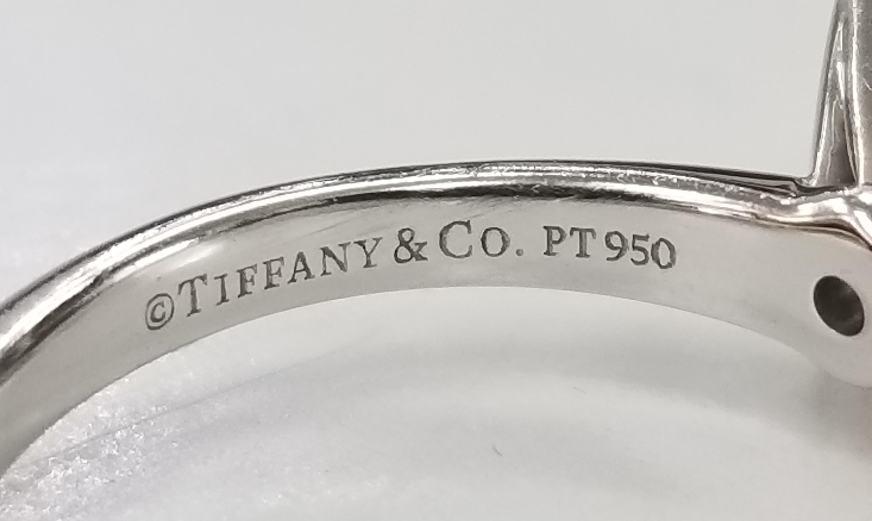 Tiffany & Co. Platinum Princess Cut Diamond Classic Knife Edge Ring, 1.67 Carat In Excellent Condition In Los Angeles, CA