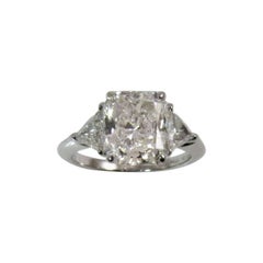 Tiffany Platinum Ring Mounting With 2.53ct Radiant Cut Diamond and Trilliants