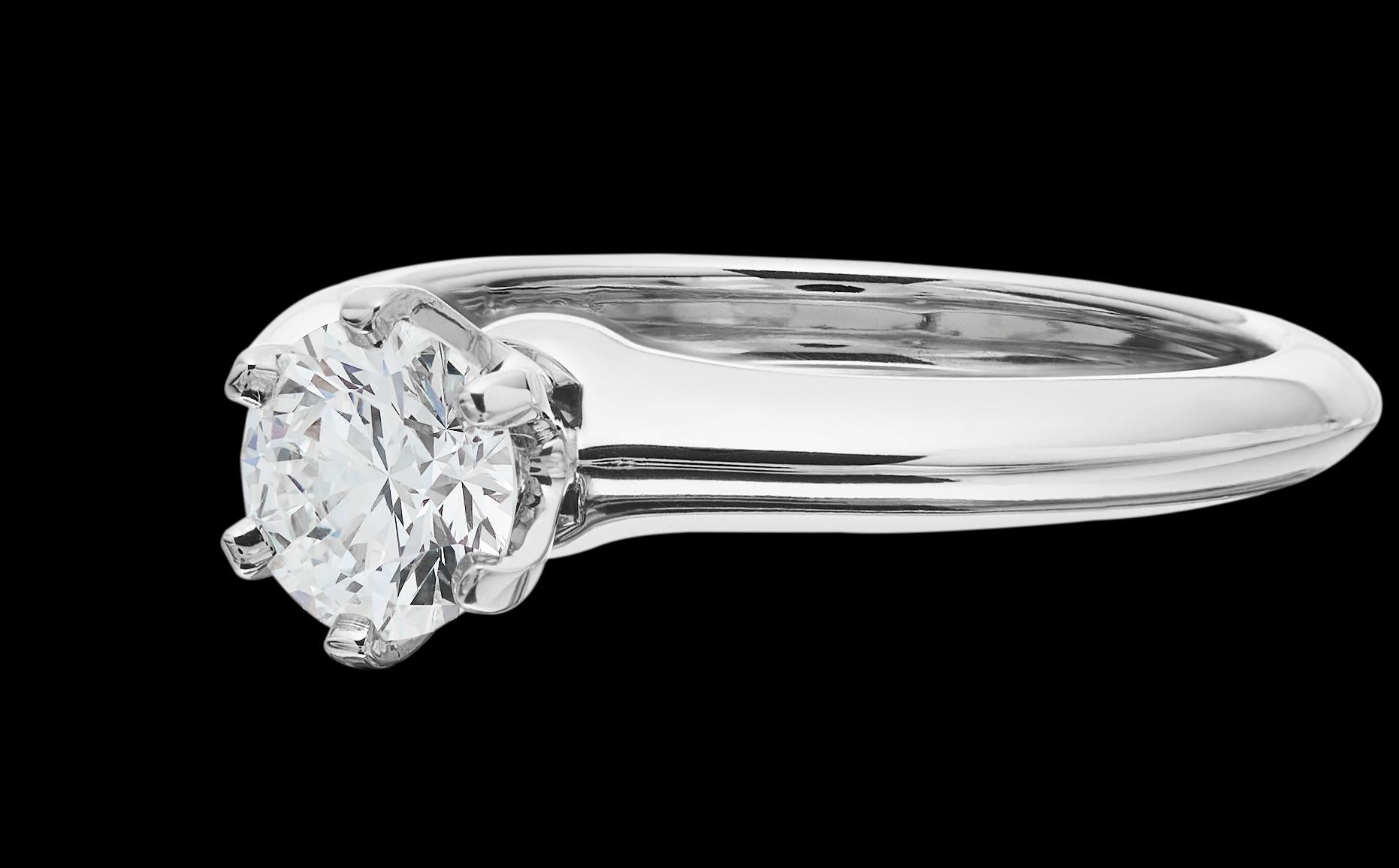 platinum single stone diamond ring