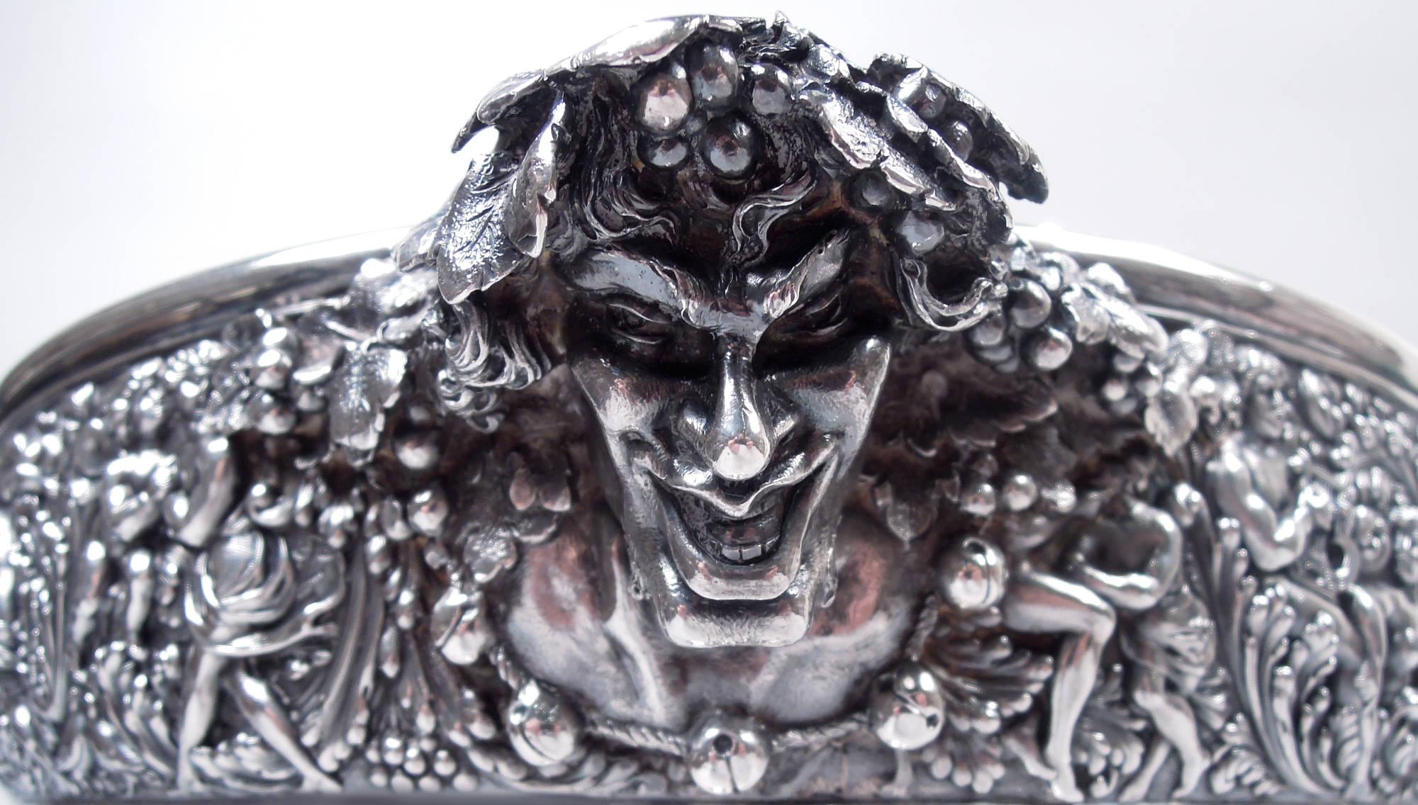 Bol à punch et louche Tiffany à motif olympien historique des Beaux-Arts en vente 3