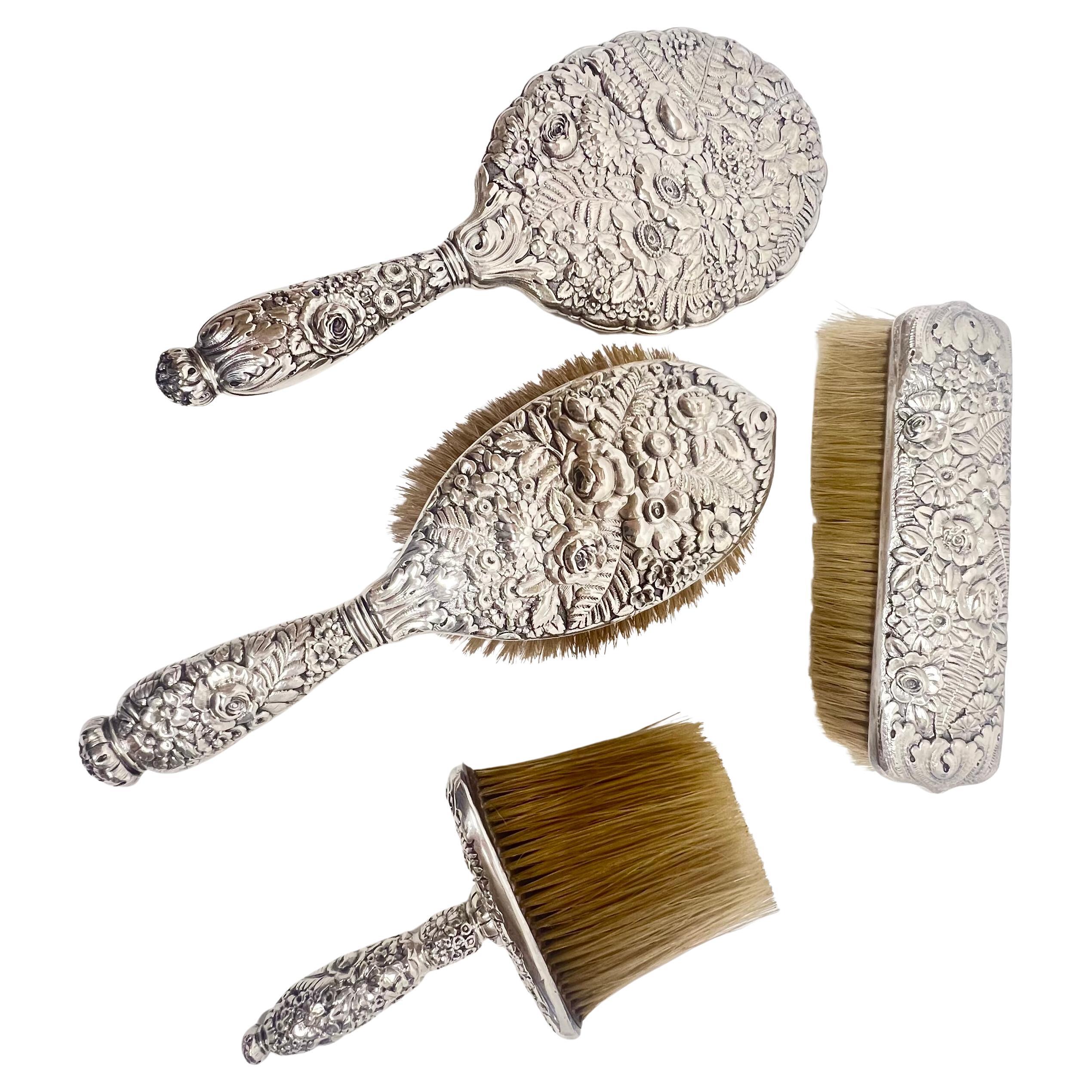 Tiffany Repoussé Sterling Silver 11-Piece Vanity Dresser Set In Good Condition In Palm Beach, FL