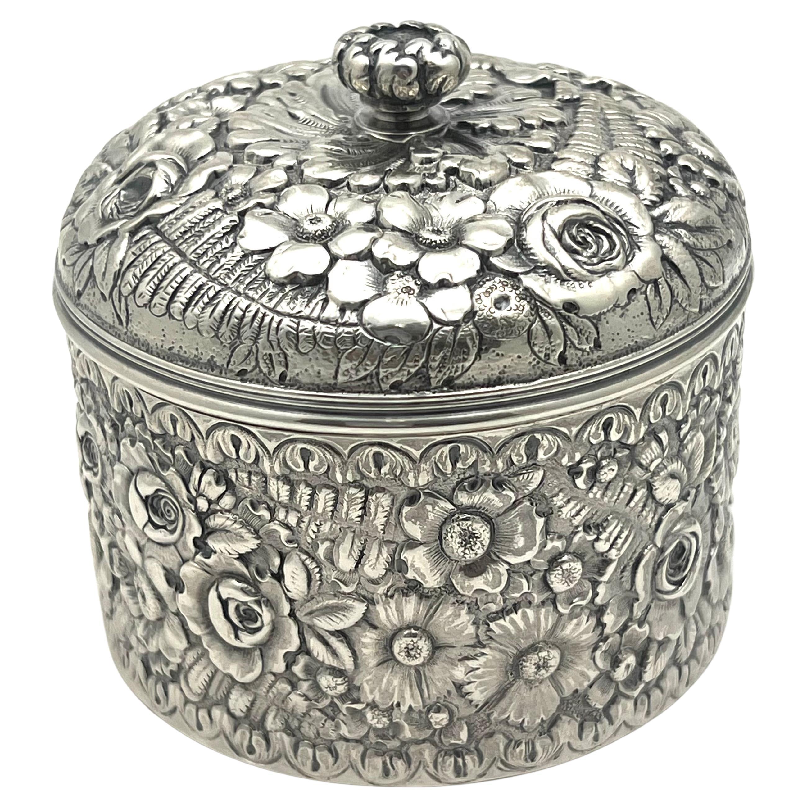 Tiffany Repoussé Sterling Silver 11-Piece Vanity Dresser Set 2
