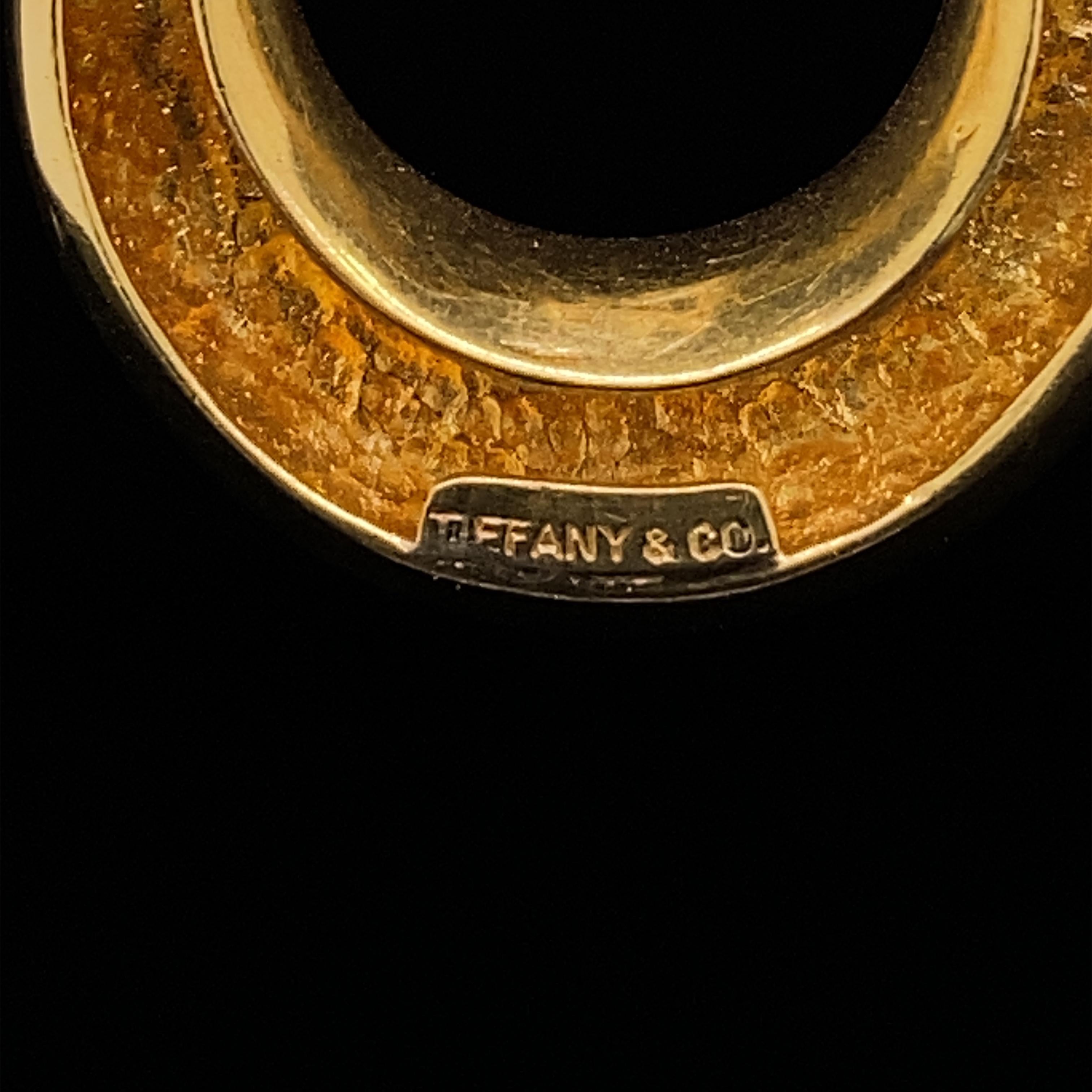 Tiffany & Co Retro Hoop Clip Earrings 18 Karat Yellow Gold, Circa 1980 In Good Condition In London, GB