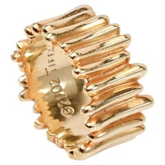 Tiffany Ribbed Band Gold Ring