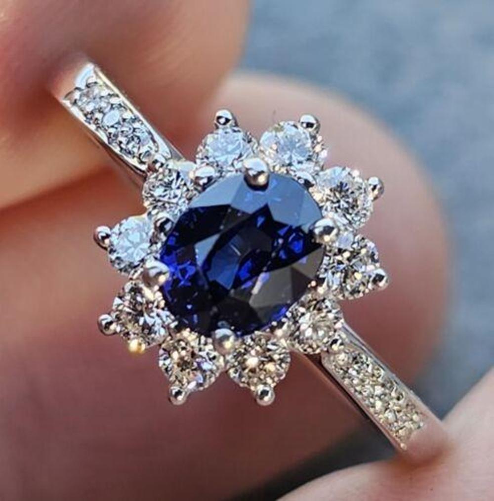 Tiffany Sapphire Diamond Ring Platinum Oval Halo Sz 6 For Sale 3