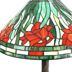 Tiffany School Floral Leaded Stained Glass Table Lamp 20thC
