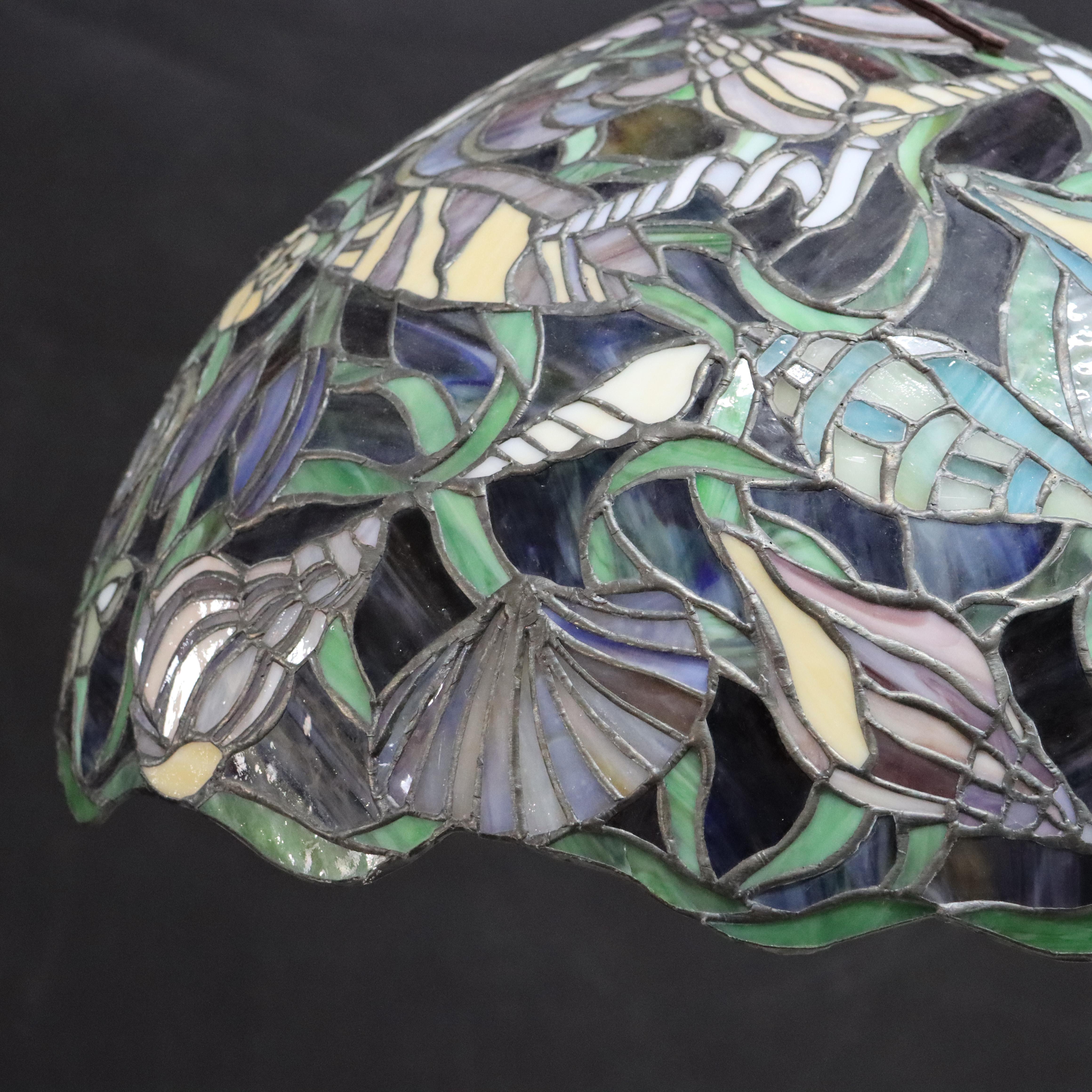 Tiffany School Blei- und Buntglas-Hängelampe mit Muscheln am Meer 20. im Zustand „Gut“ im Angebot in Big Flats, NY