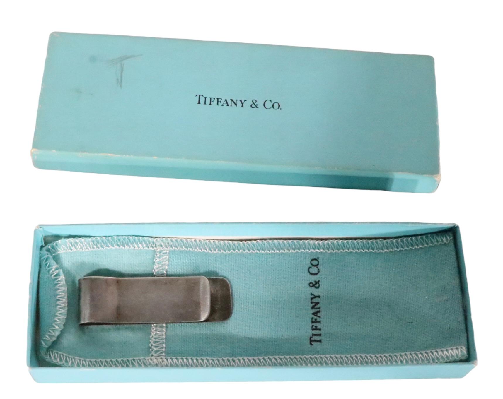 Tiffany Silver Money Clip Sterling # 23956 with a Box and Pouch In Good Condition In New York, NY