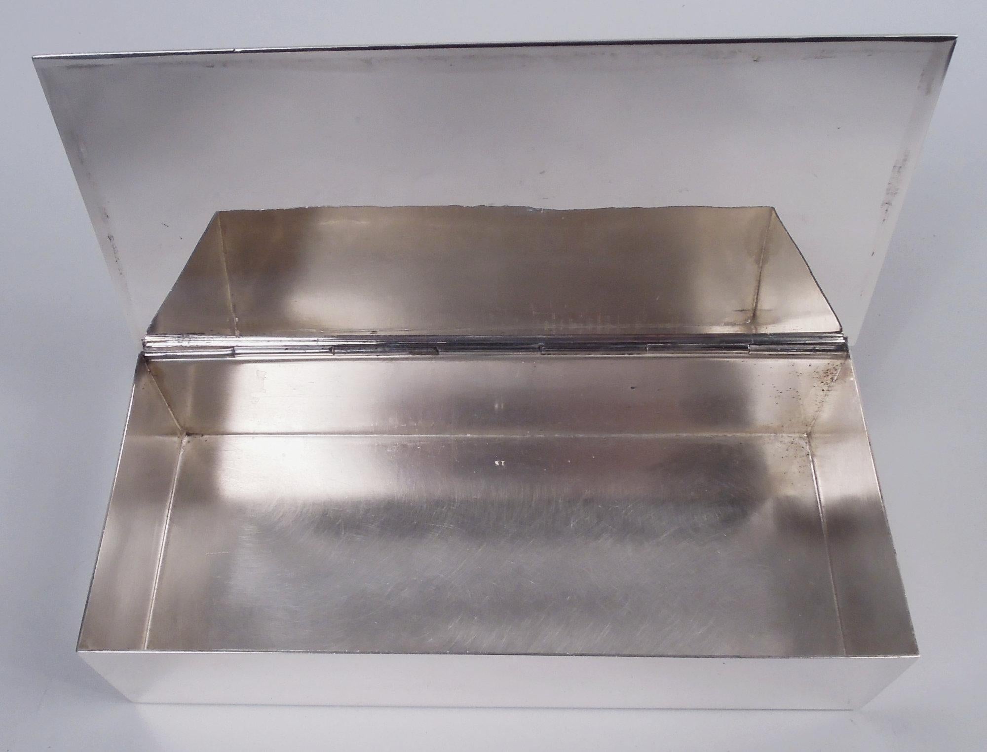 Tiffany Smart & Modern American Sterling Silver Desk Box For Sale 3