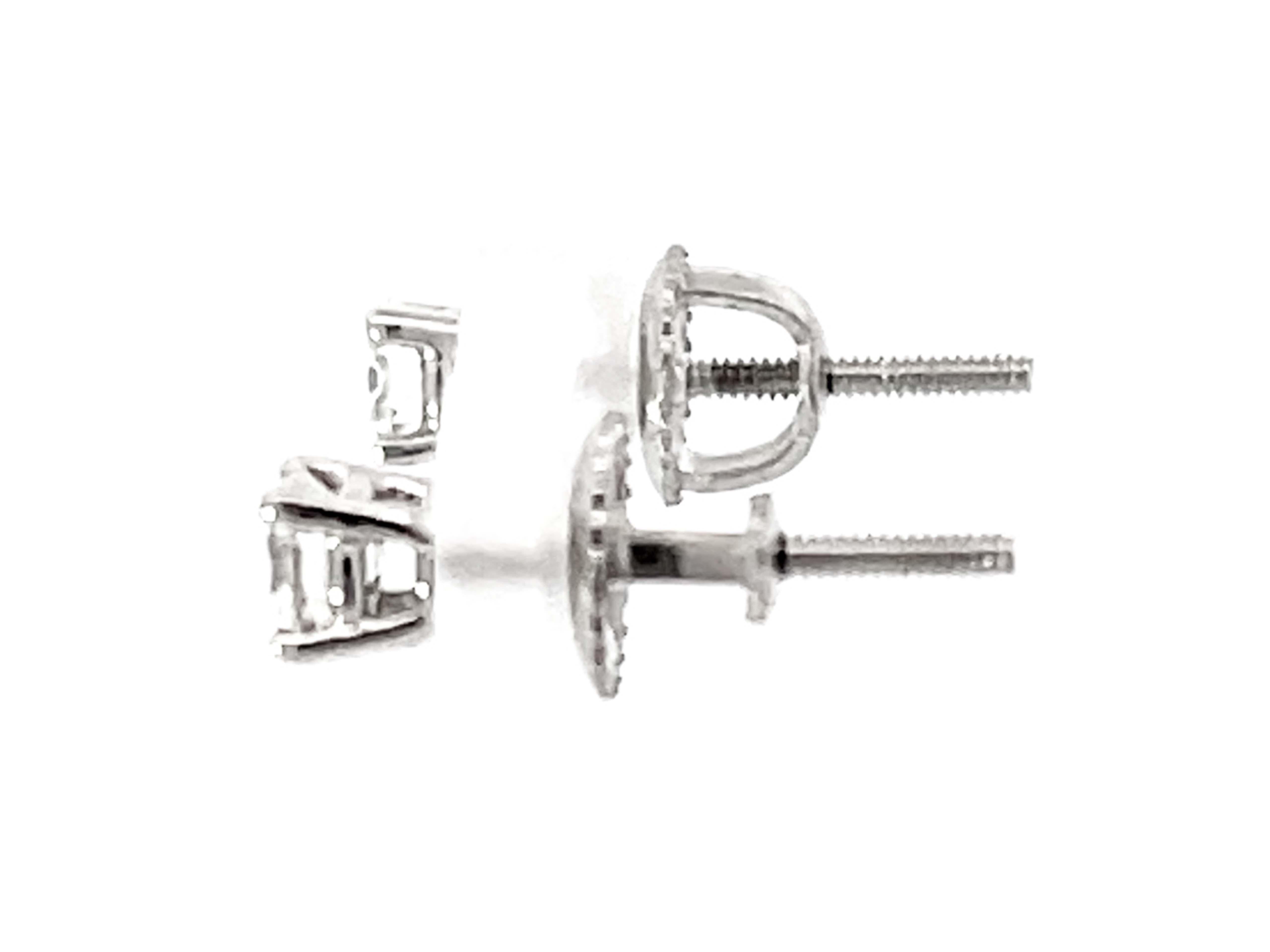 Tiffany & Co. Solitaire Diamond Stud Earrings in Platinum 0.31 Ct In Excellent Condition In Honolulu, HI