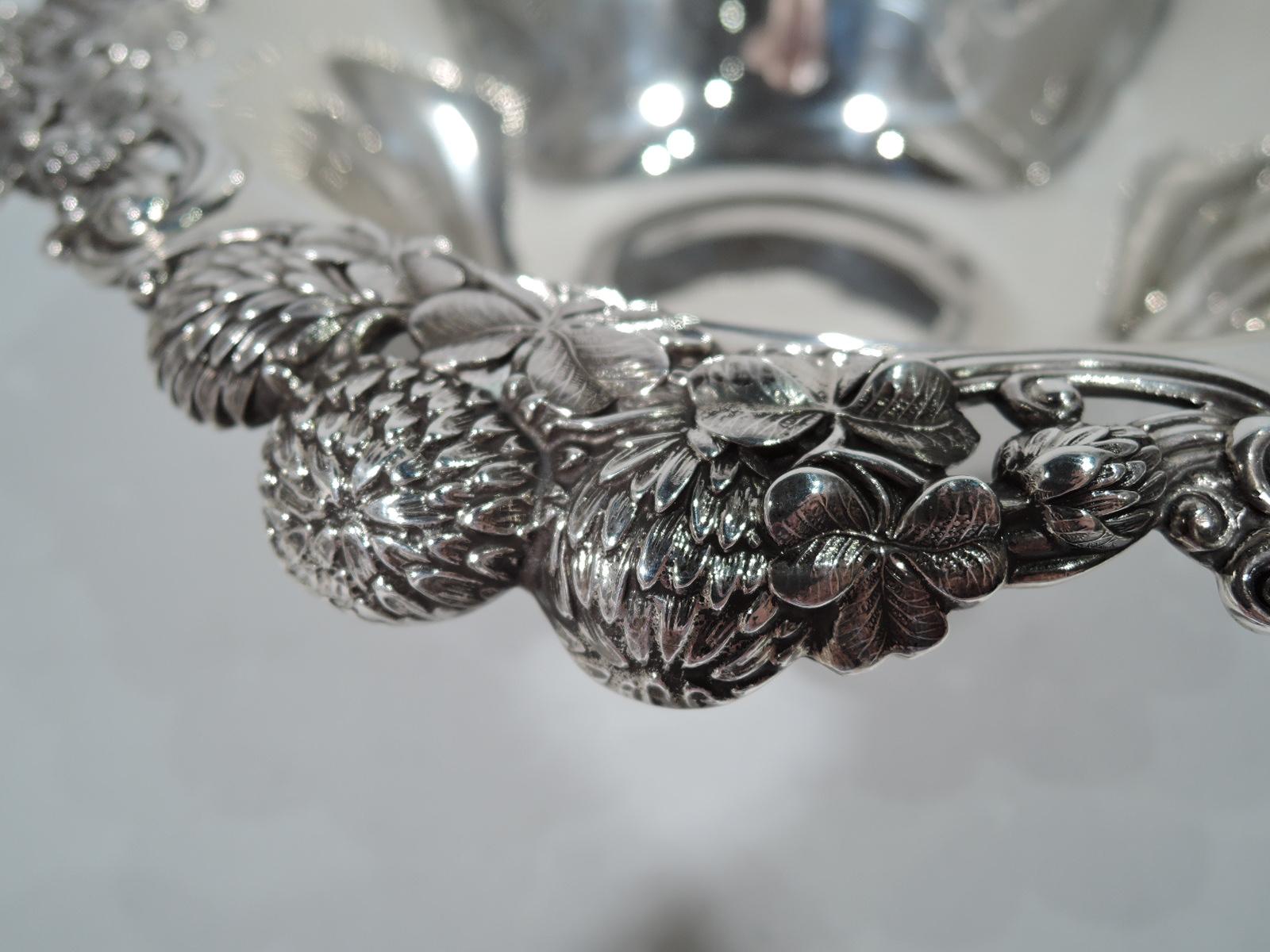 Tiffany Sterling Silver Bowl in Classic Clover Pattern In Excellent Condition In New York, NY