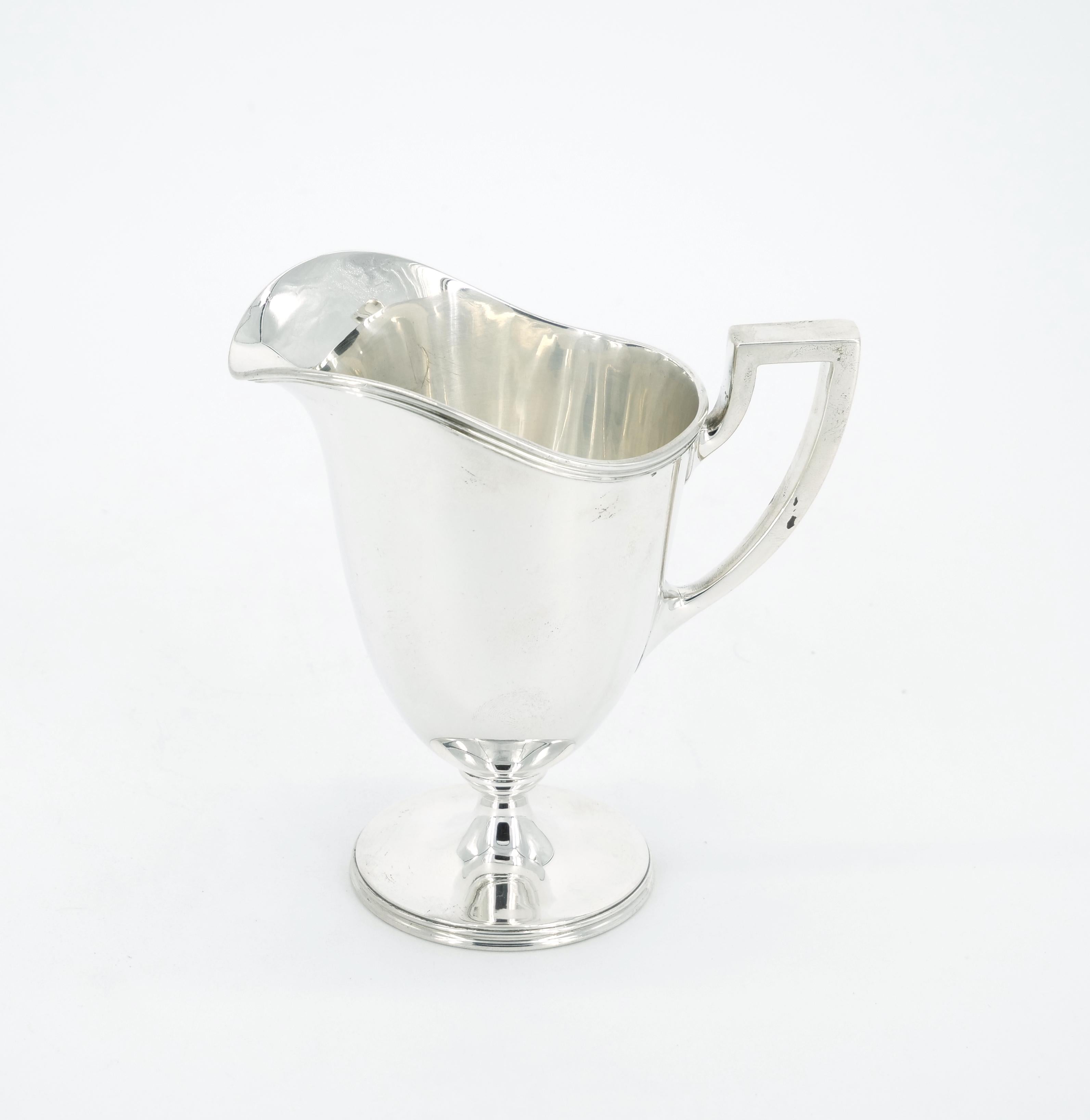 Vierteiliges Tee-/Kaffeeservice aus Sterlingsilber im klassischen Stil von Tiffany im Angebot 15