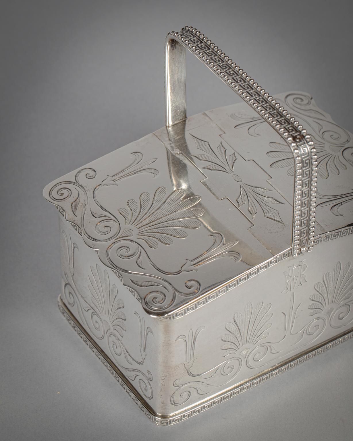 Fine XIX secolo Doppio porta tè in argento Sterling Tiffany, 1870 circa in vendita