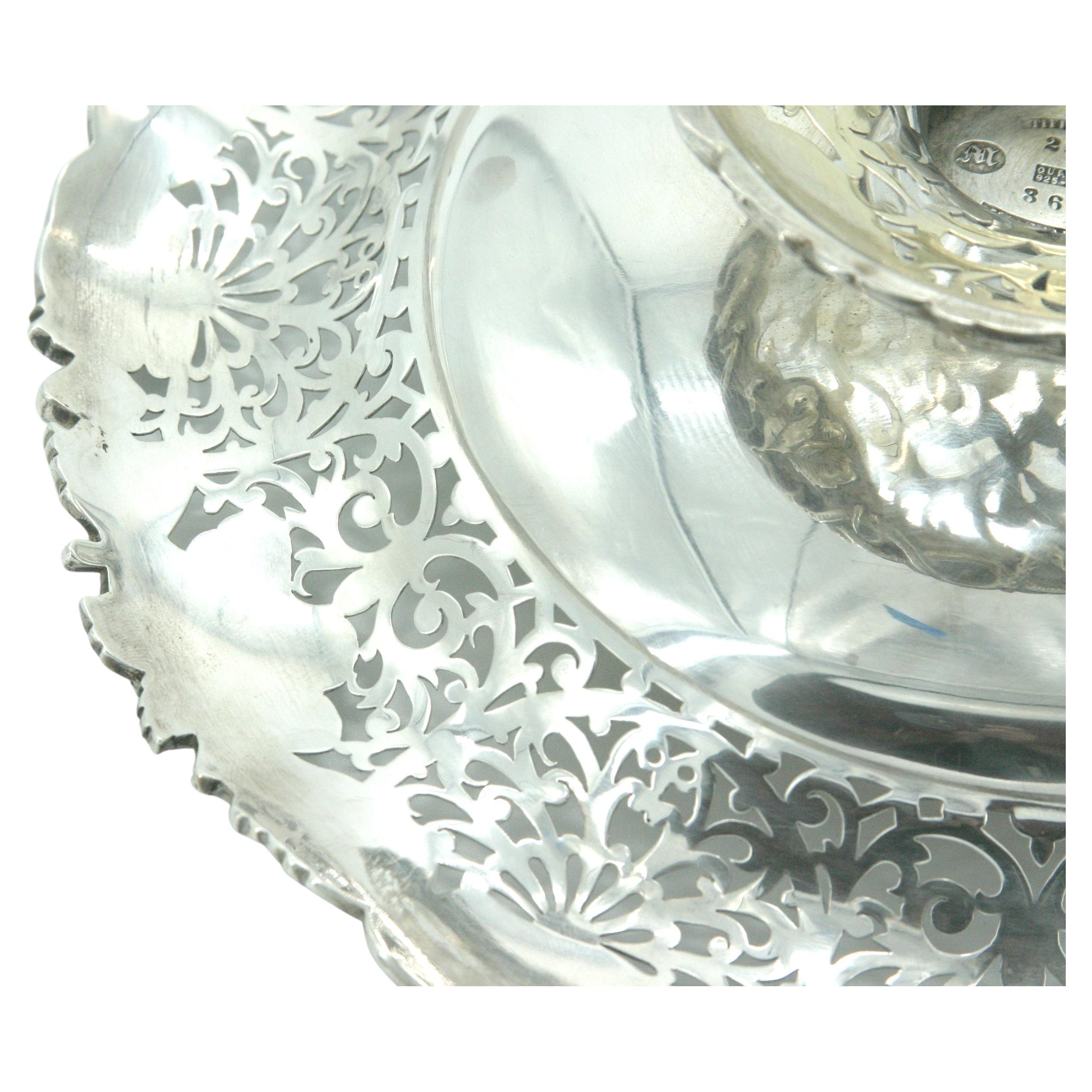 Tiffany Sterling Silver Tableware Serving Piece (Pièce de service) en vente 4