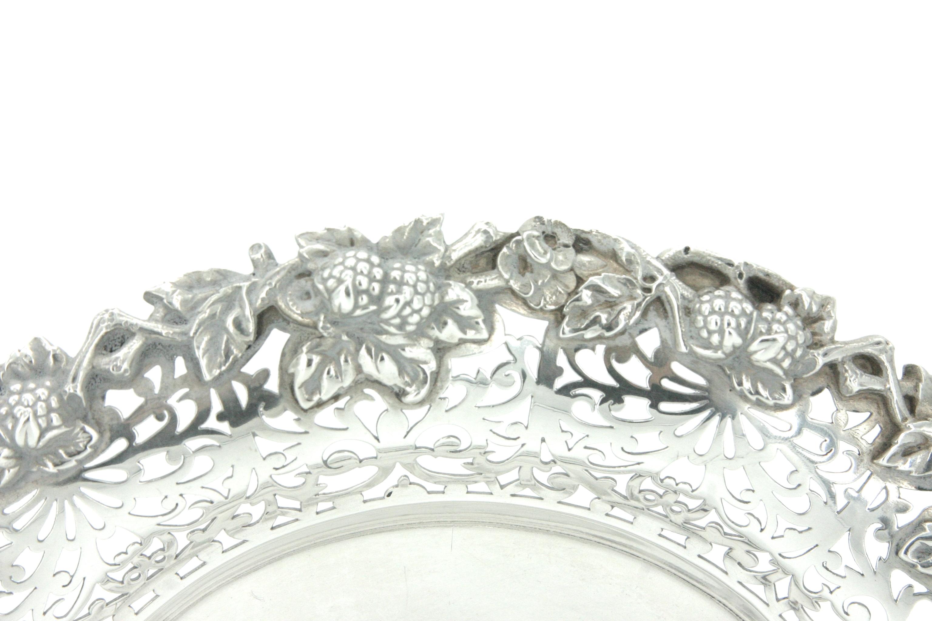 Tiffany Sterling Silver Tableware Serving Piece For Sale 9