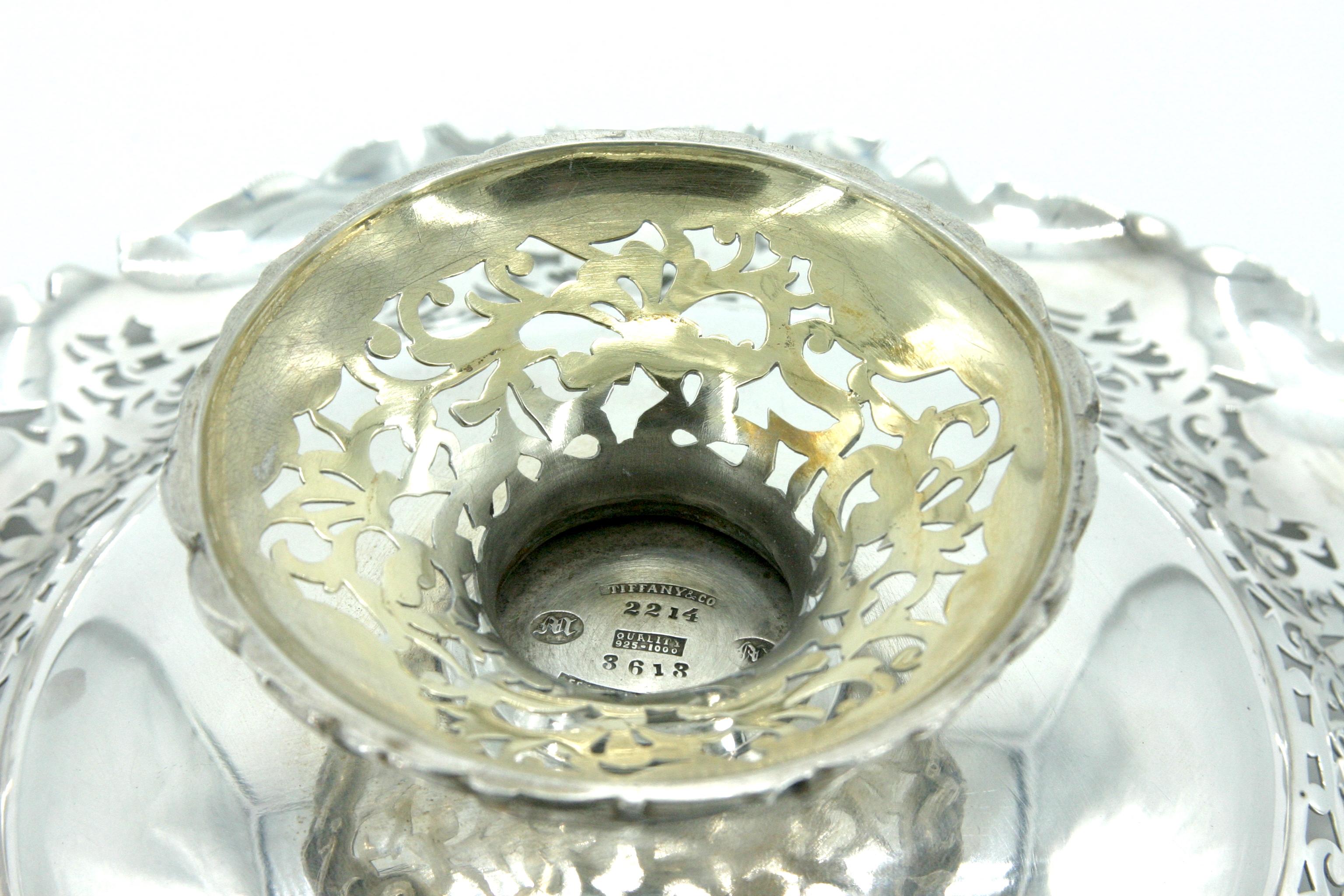 Tiffany Sterling Silver Tableware Serving Piece In Good Condition For Sale In Tarry Town, NY