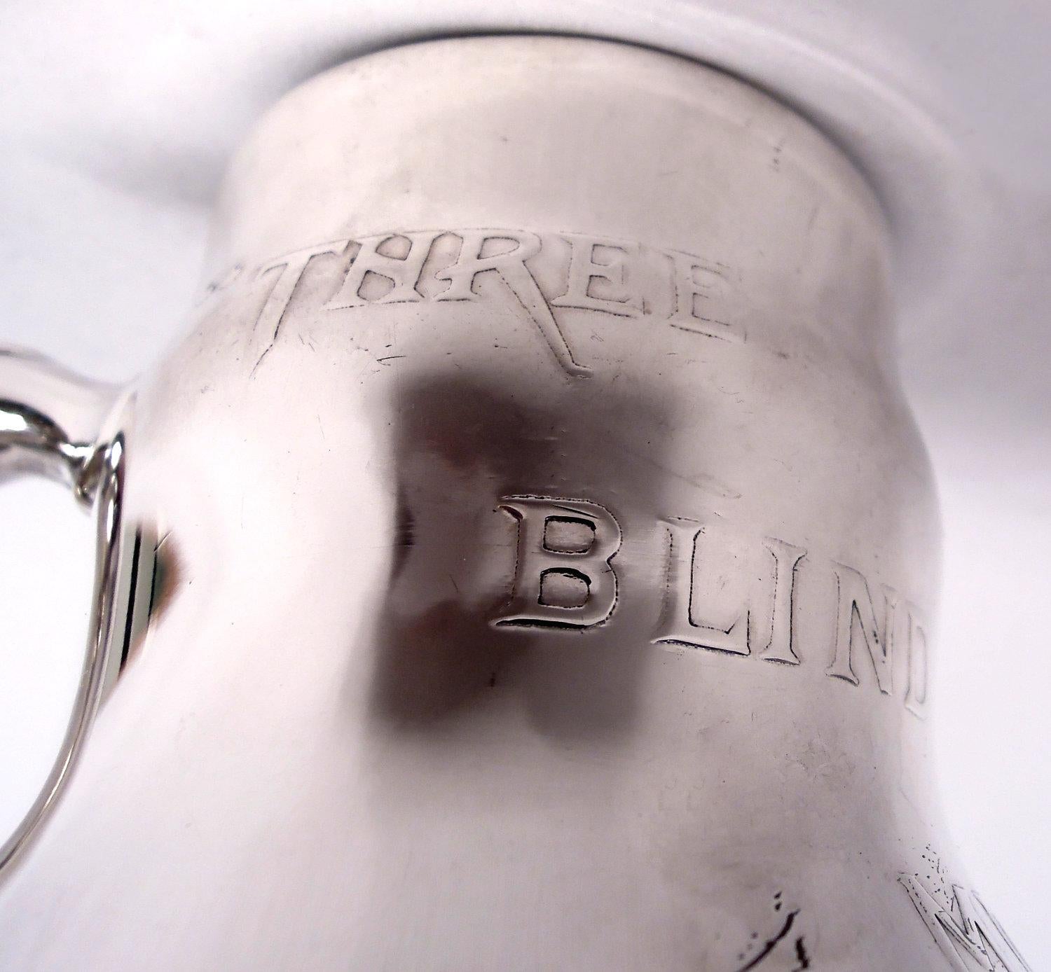 Taza para bebé de la canción infantil Tres ratones ciegos de plata de ley Tiffany en Bueno estado para la venta en New York, NY