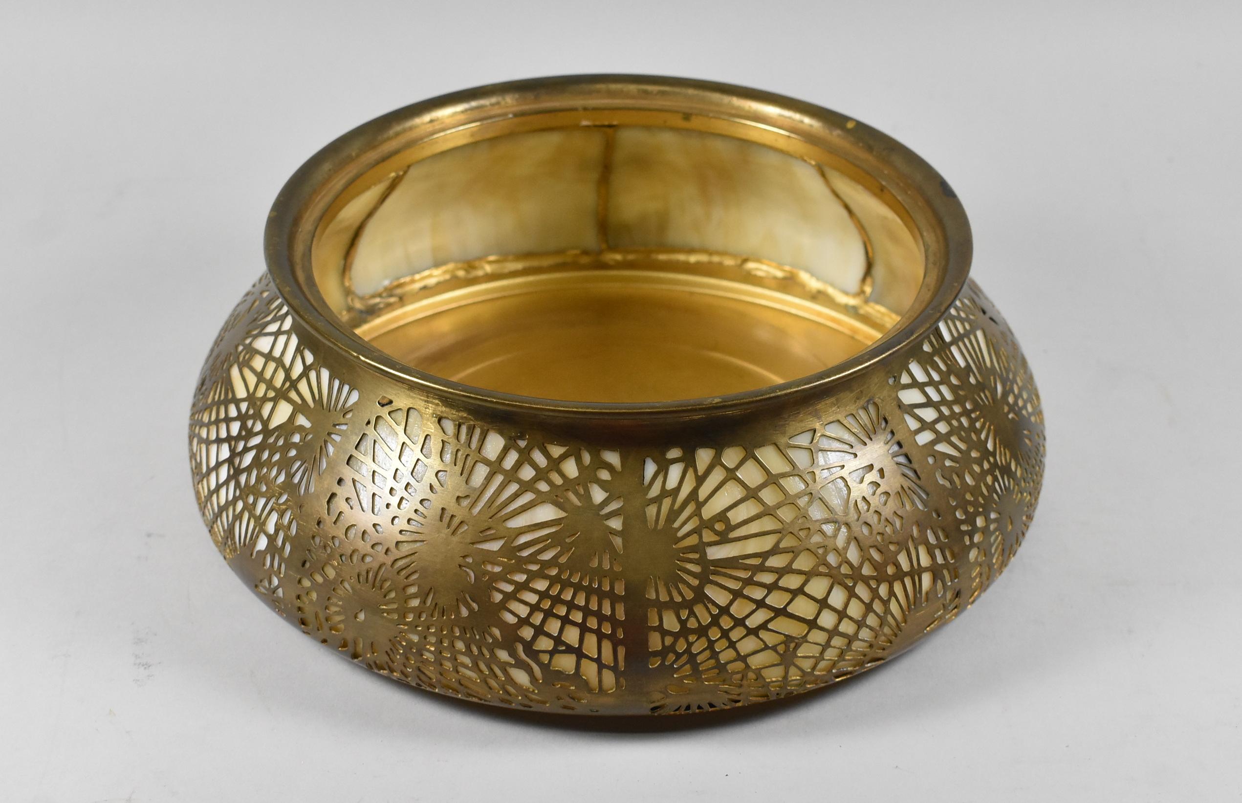 Nordamericano Fioriera Jardinière #833 di Tiffany Studios da 10,5