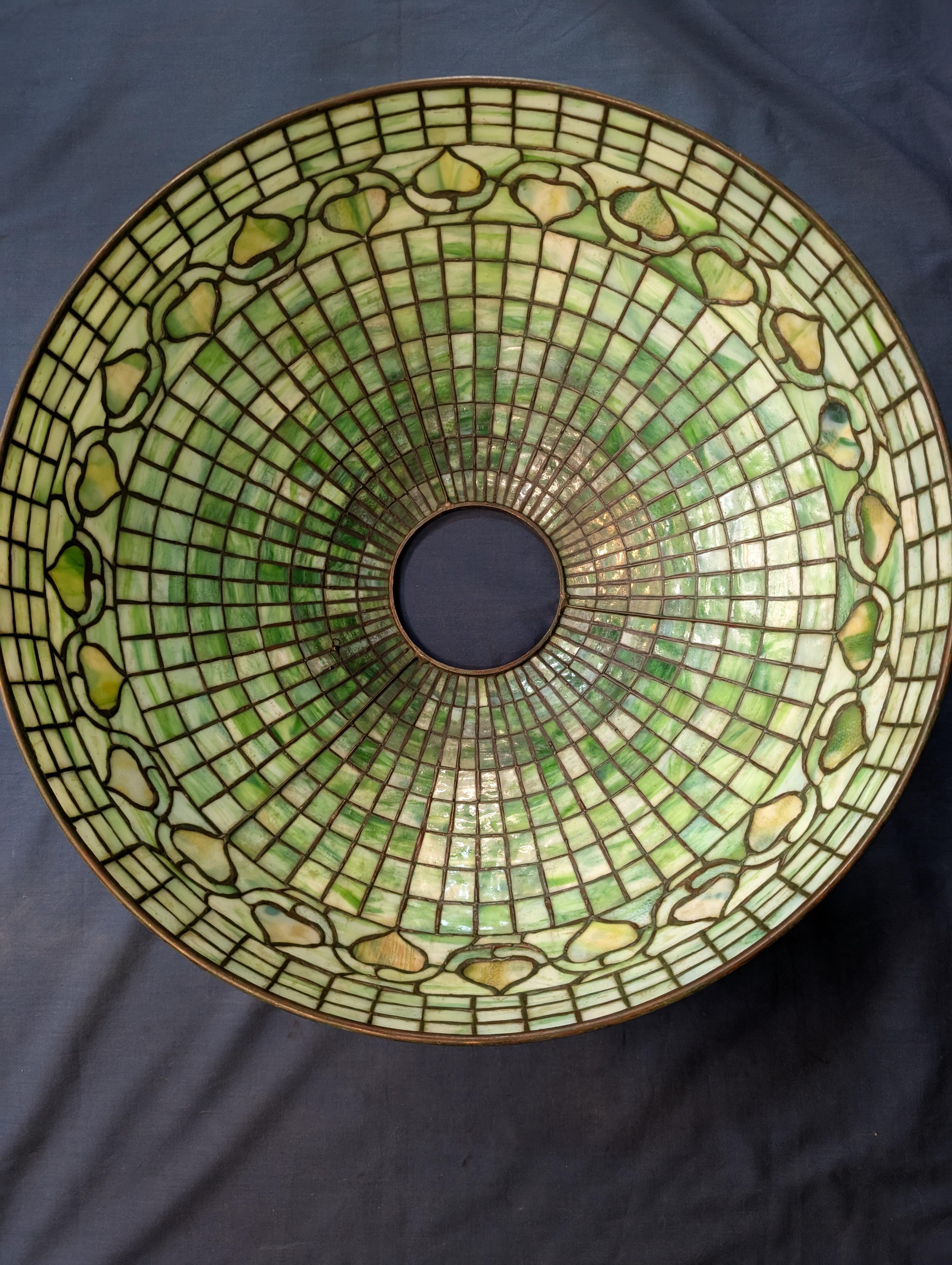 Tiffany Studios Acorn Table Lamp For Sale 6