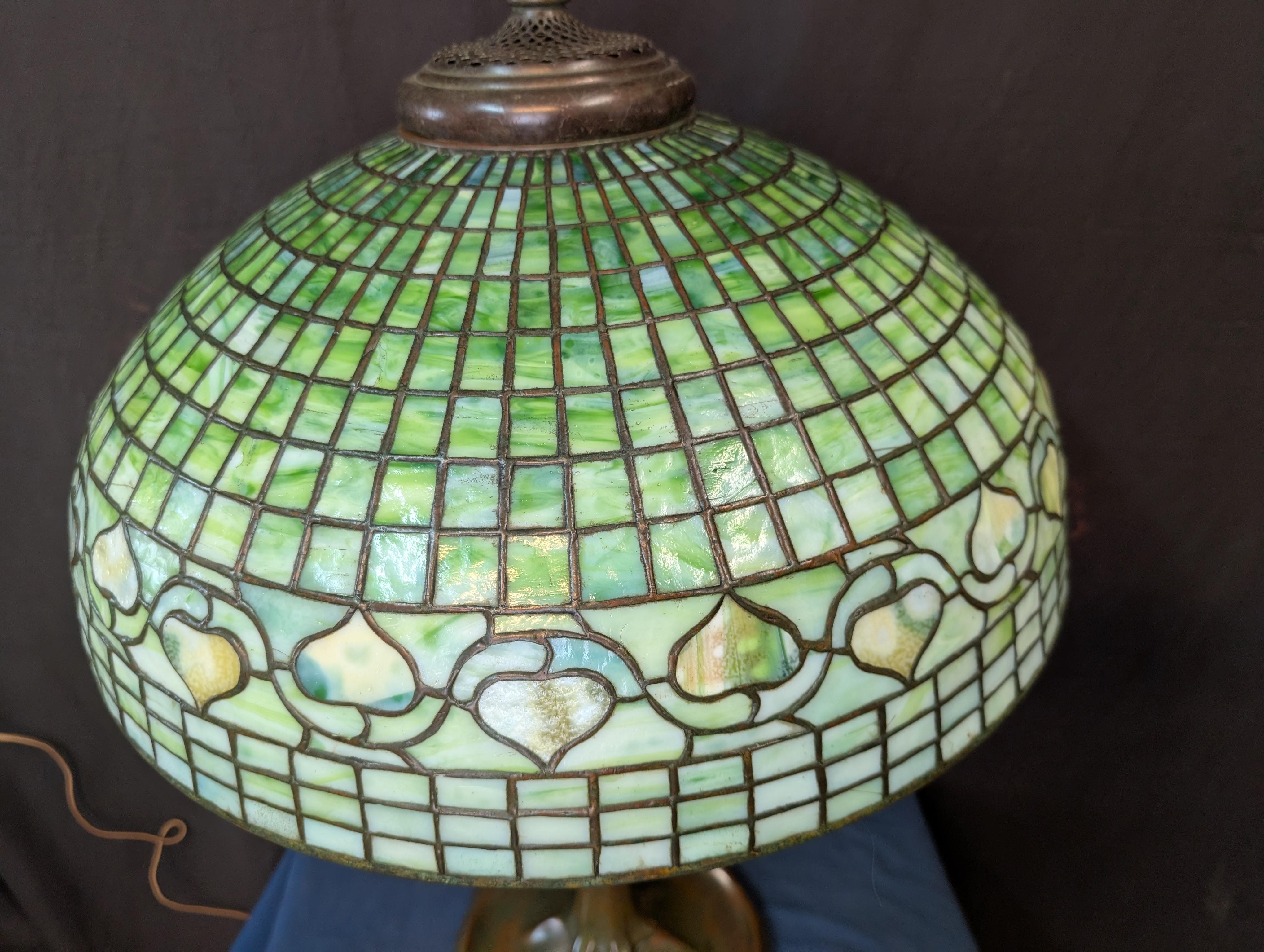 Tiffany Studios Acorn Table Lamp In Good Condition For Sale In Bronx, NY