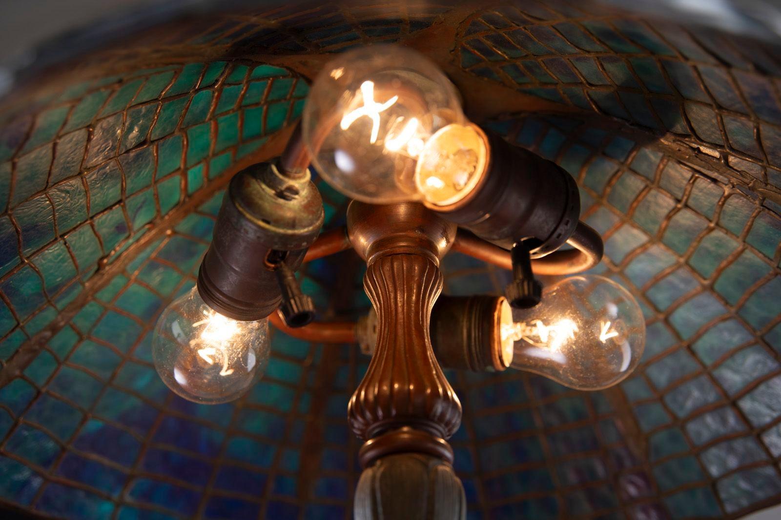 Tiffany Studios Attr Spider Web Lamp in Patinated Bronze with Blue Stained Glass For Sale 4