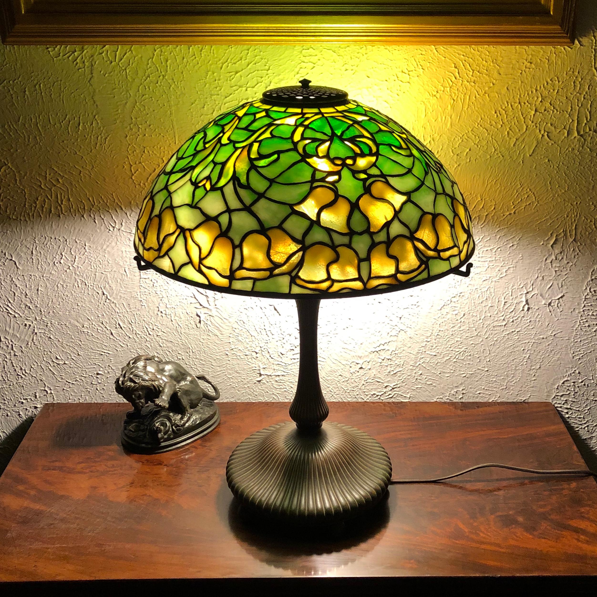 Tiffany Studios “Bell Flower” Table Lamp 1