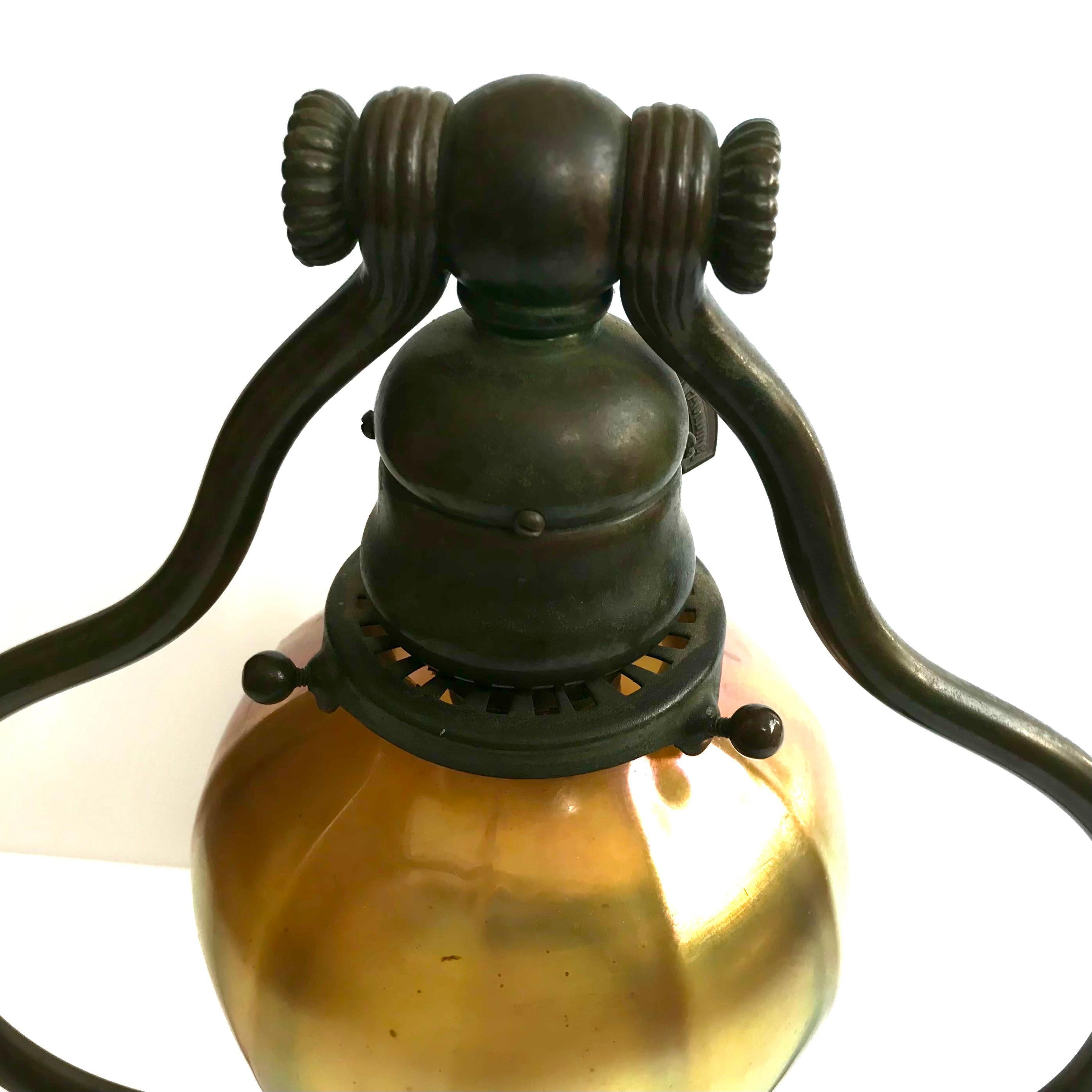 Tiffany Studios Bronze And favrile Harp Table lamp For Sale 2