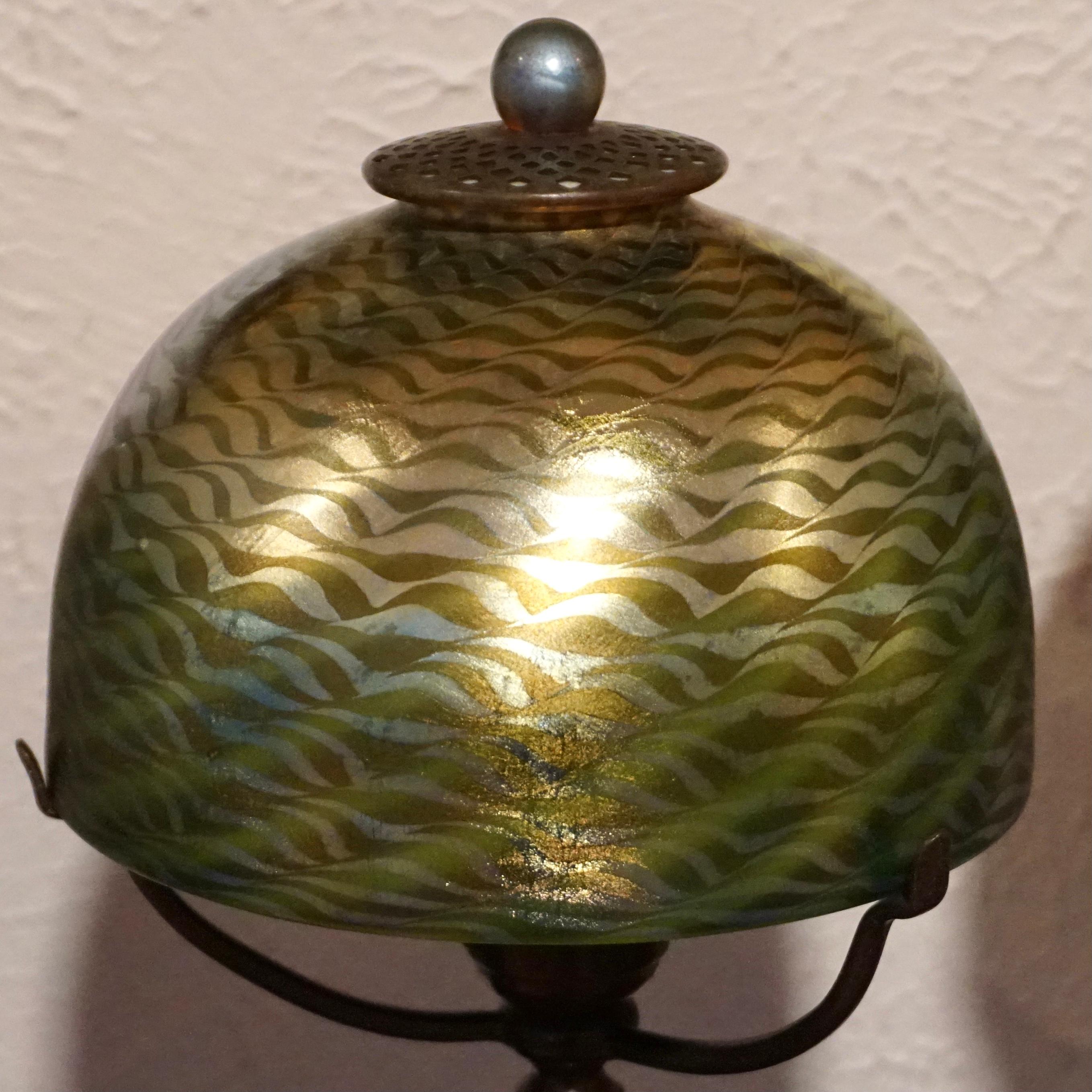 Tiffany Studios Bronze and Favrile Table Lamp For Sale 2