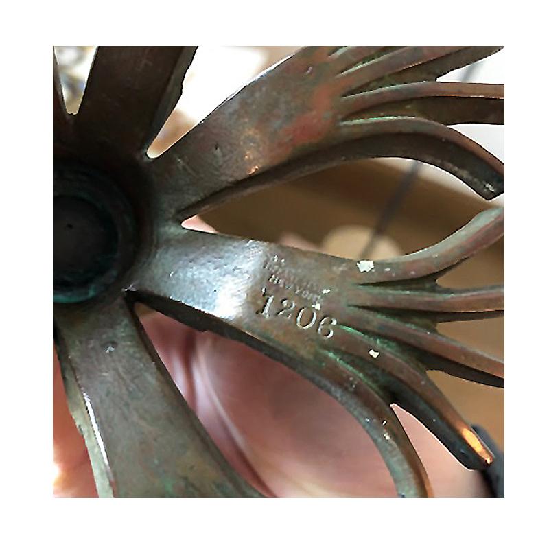 Début du 20ème siècle Lustre en bronze Tiffany Studios:: Mod. No. 1206:: New York 1901-1930 en vente