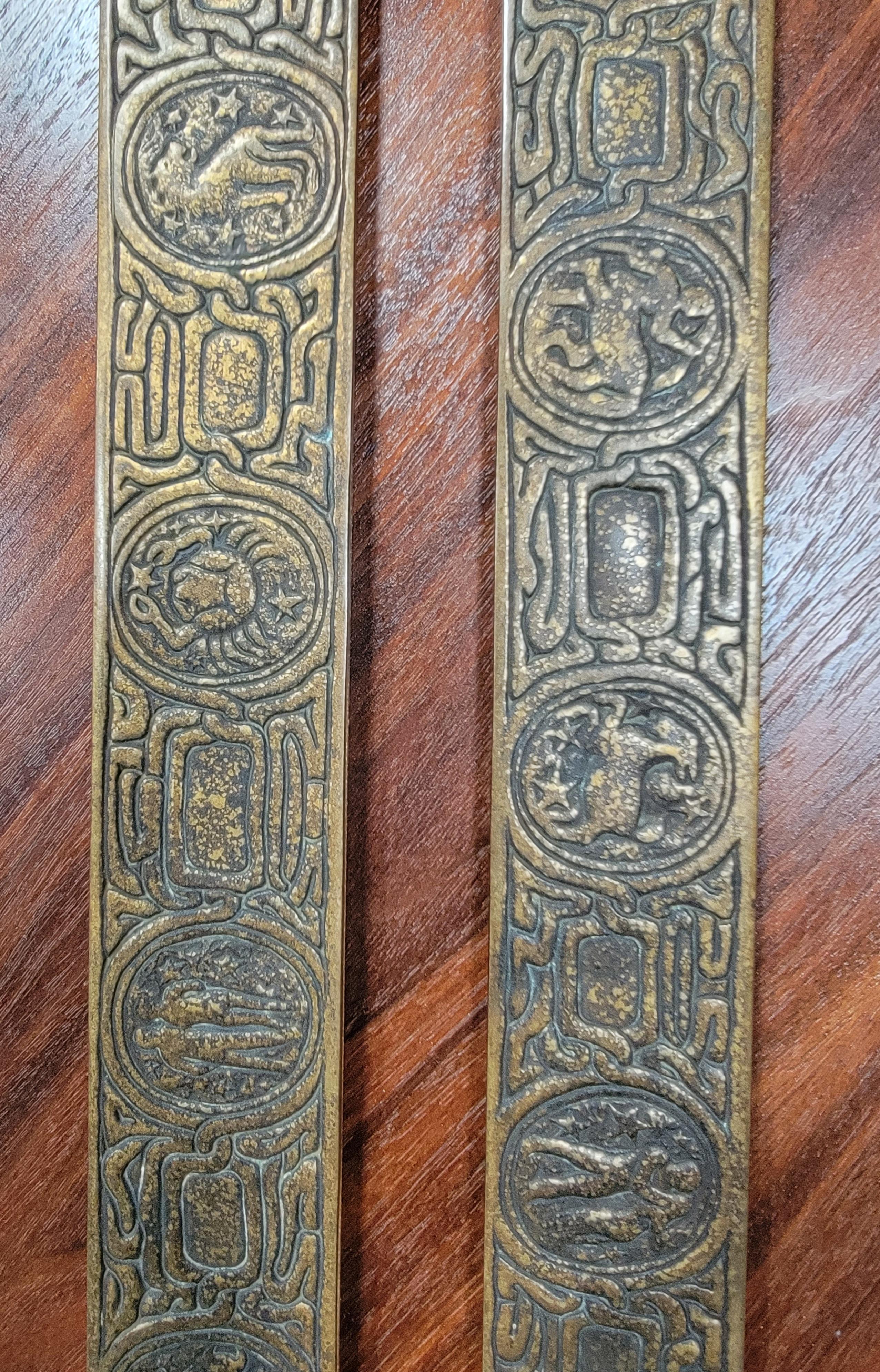 Tiffany Studios Bronze Schreibtisch Blotter Ends frühen 20. im Zustand „Gut“ im Angebot in Fulton, CA