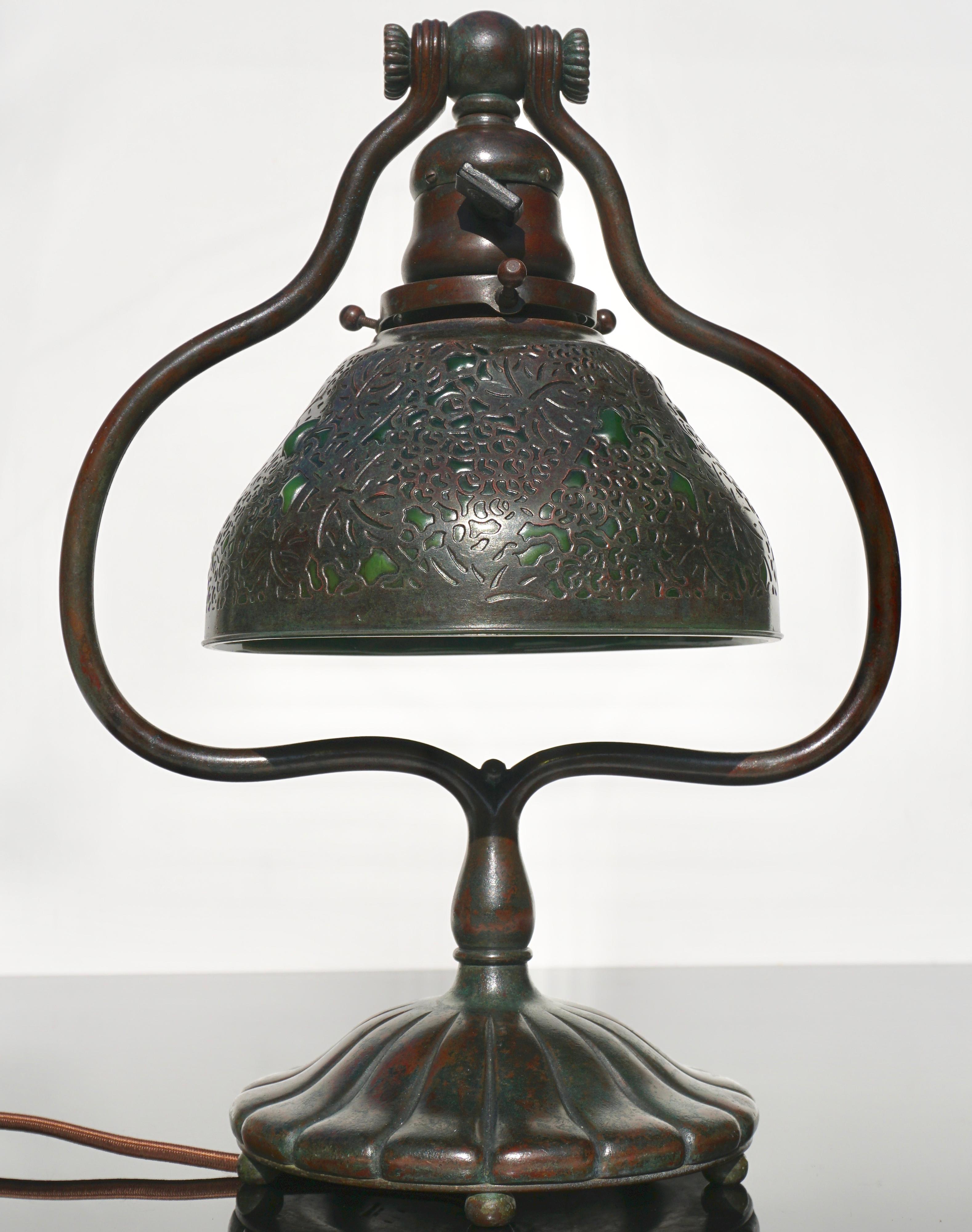 Art Nouveau Tiffany Studios Bronze Grapevine Glass Lamp