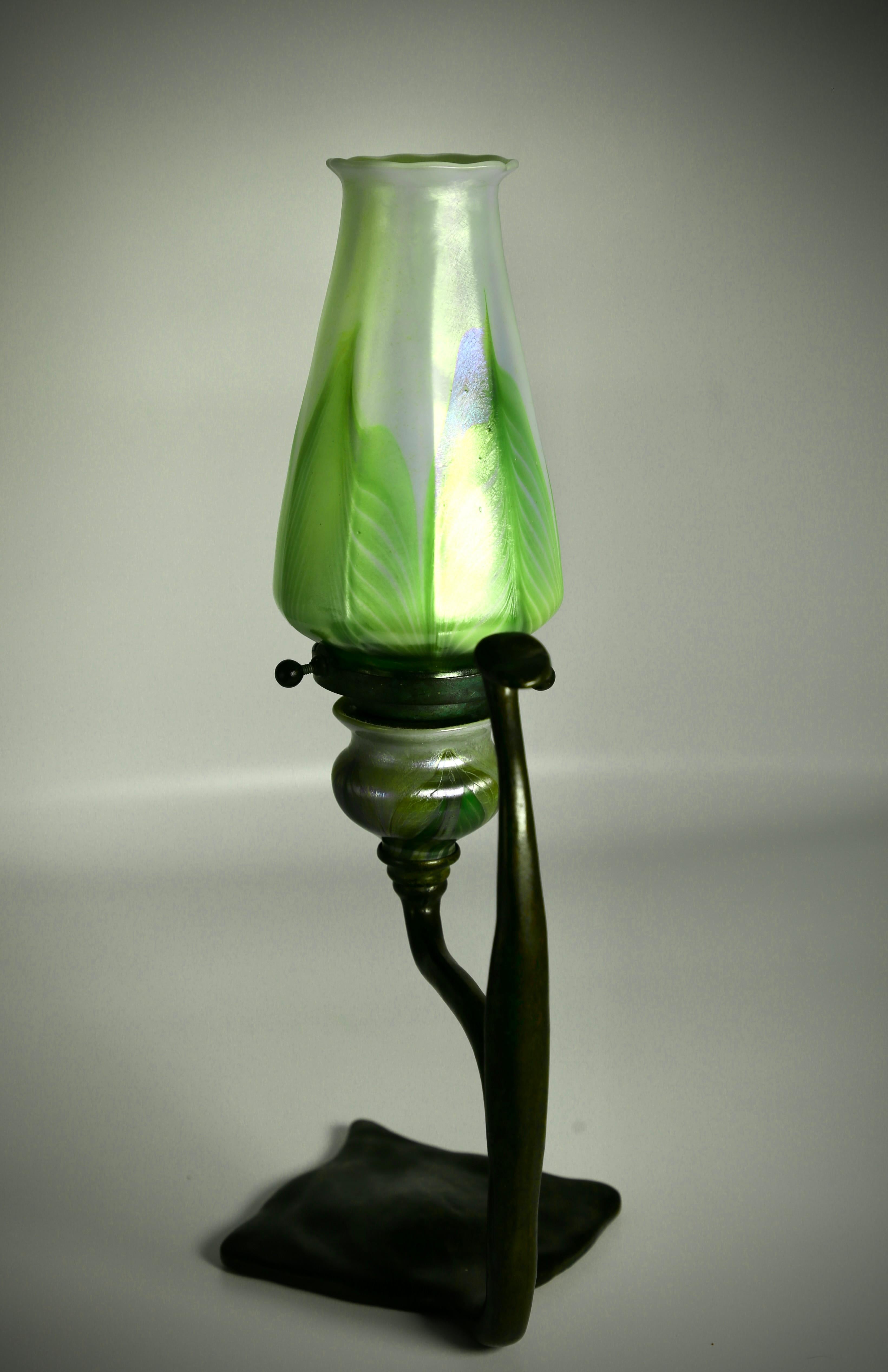 Tiffany Studios 'Cobra’ Candlestick Bronze Favrile Glass 'Pulled Feather' Shade 7