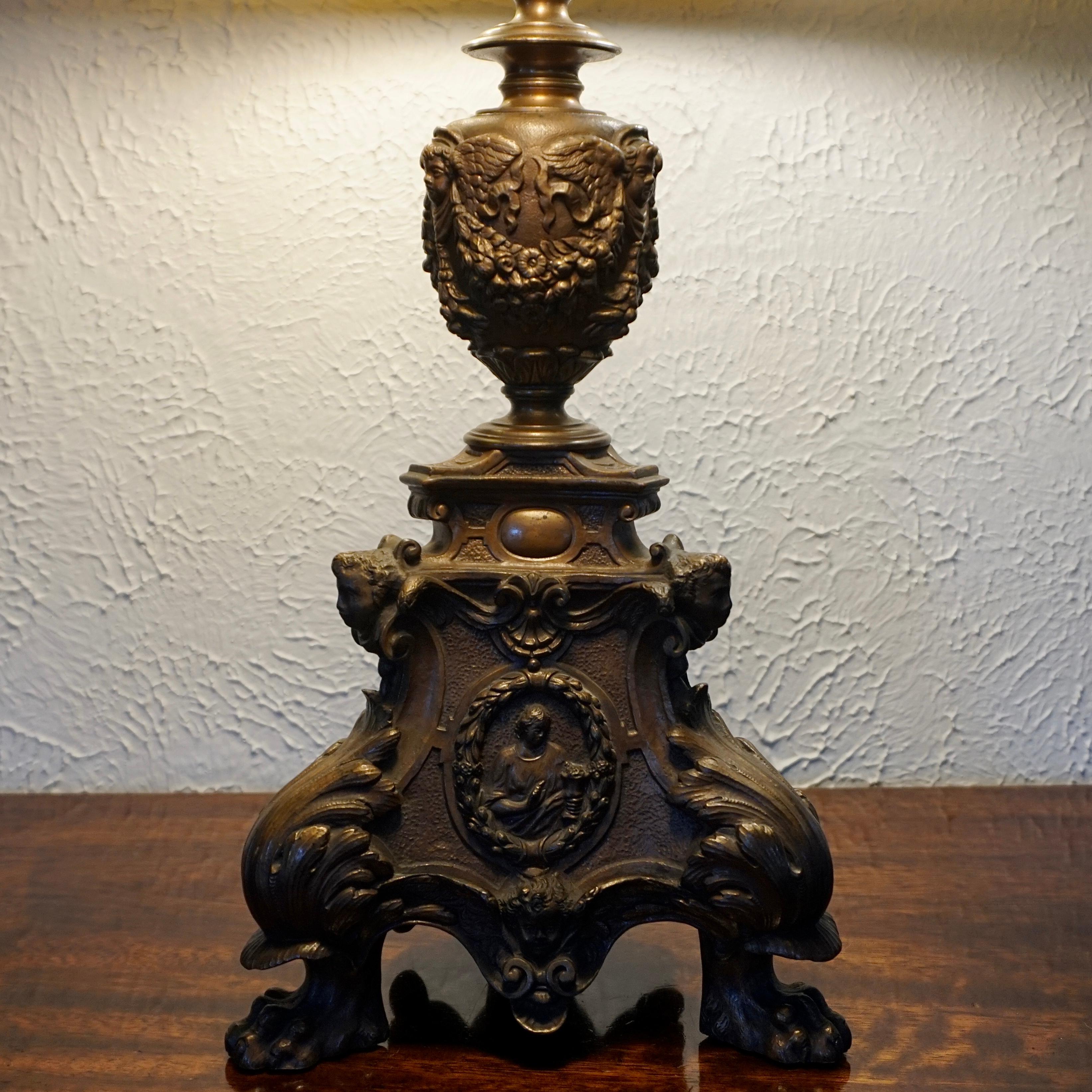 Américain Tiffany Studios - Lampe de table coloniale en vente