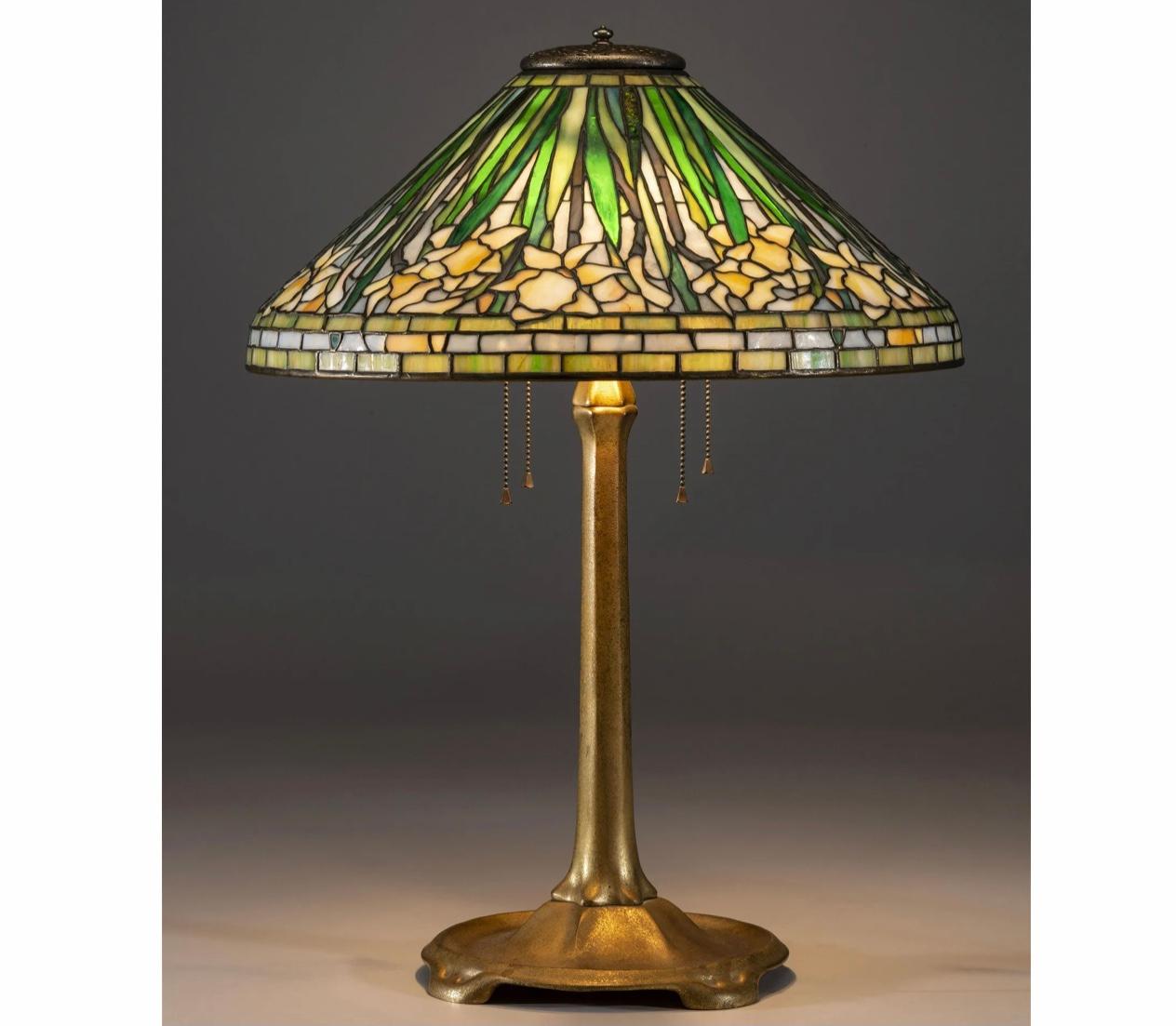 Tiffany Studios Daffodil Table Lamp 3