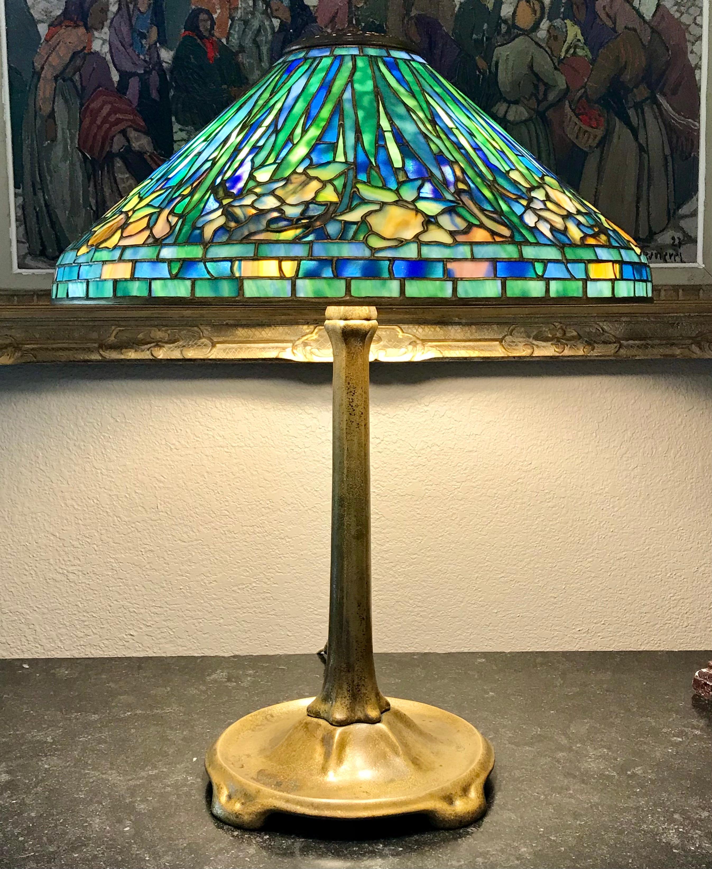 Art nouveau Lampe de table Daffodil Tiffany Studios en vente