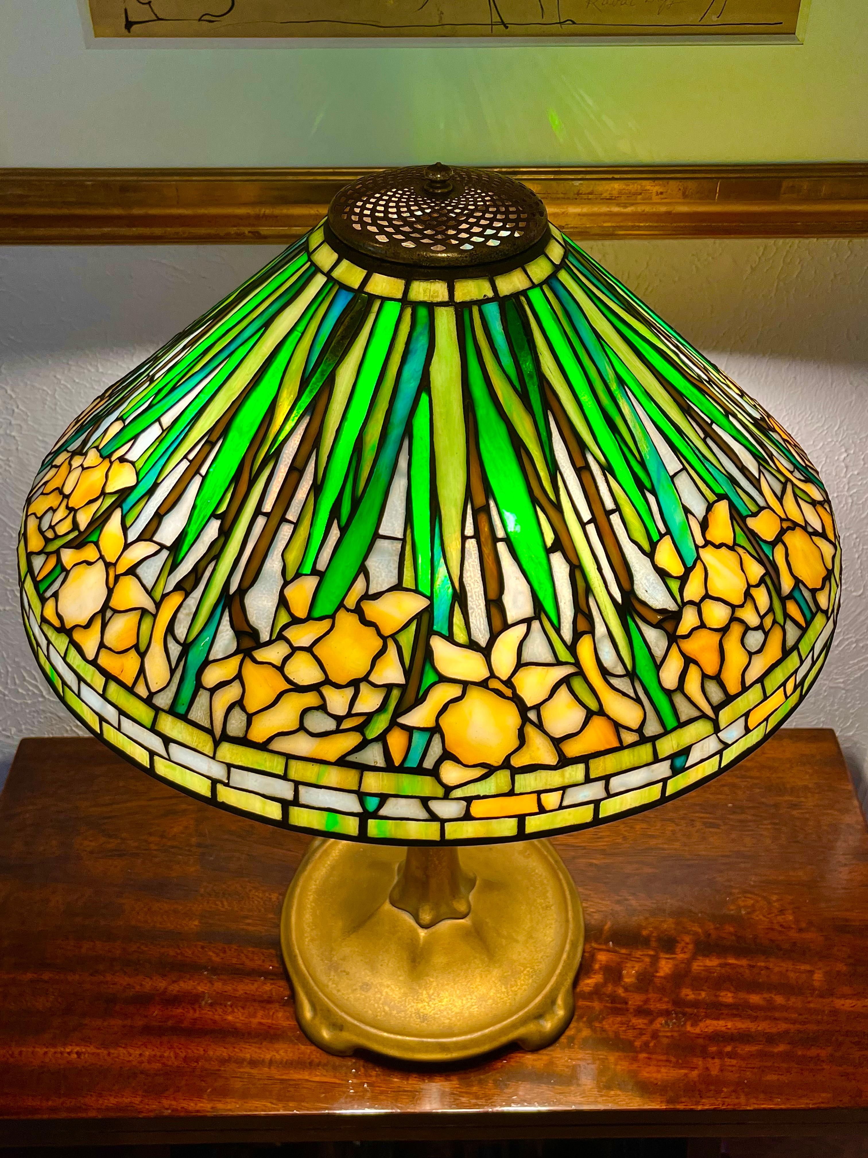 American Tiffany Studios Daffodil Table Lamp