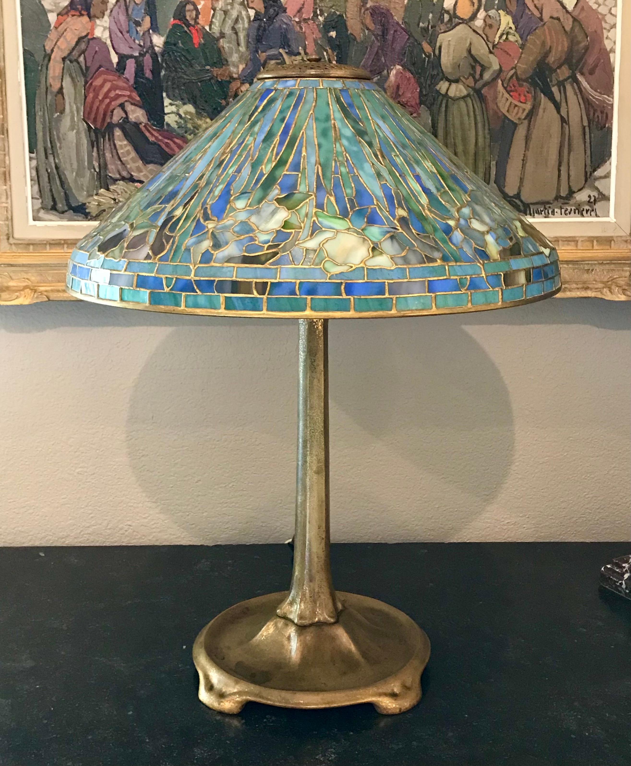 Moulage Lampe de table Daffodil Tiffany Studios en vente