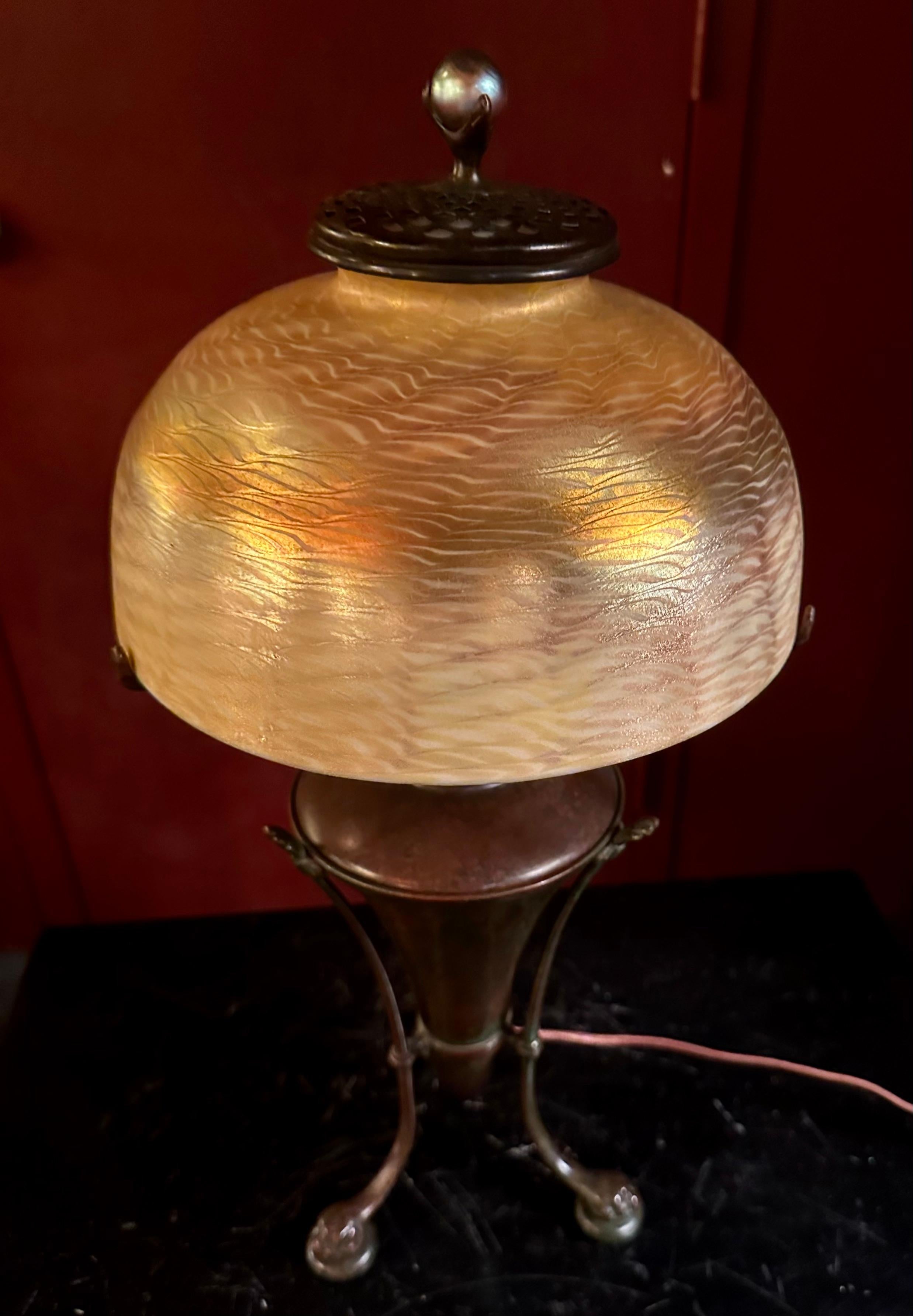 Tiffany Studios Damascene Lamp Shade on Early Urn Base 2