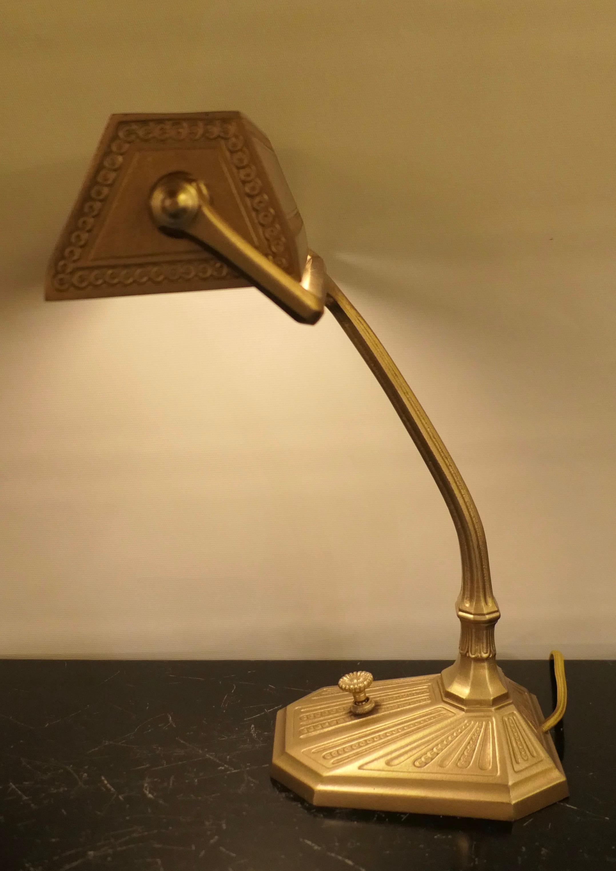 This original Tiffany Studios, New York desk lamp dates from the 1920’s. It presents in gold dore’ bronze & has an Art Deco motif. It is signed “Tiffany Studios, New York” & numbered “694”. The lamp is newly rewired & is in very good condition.