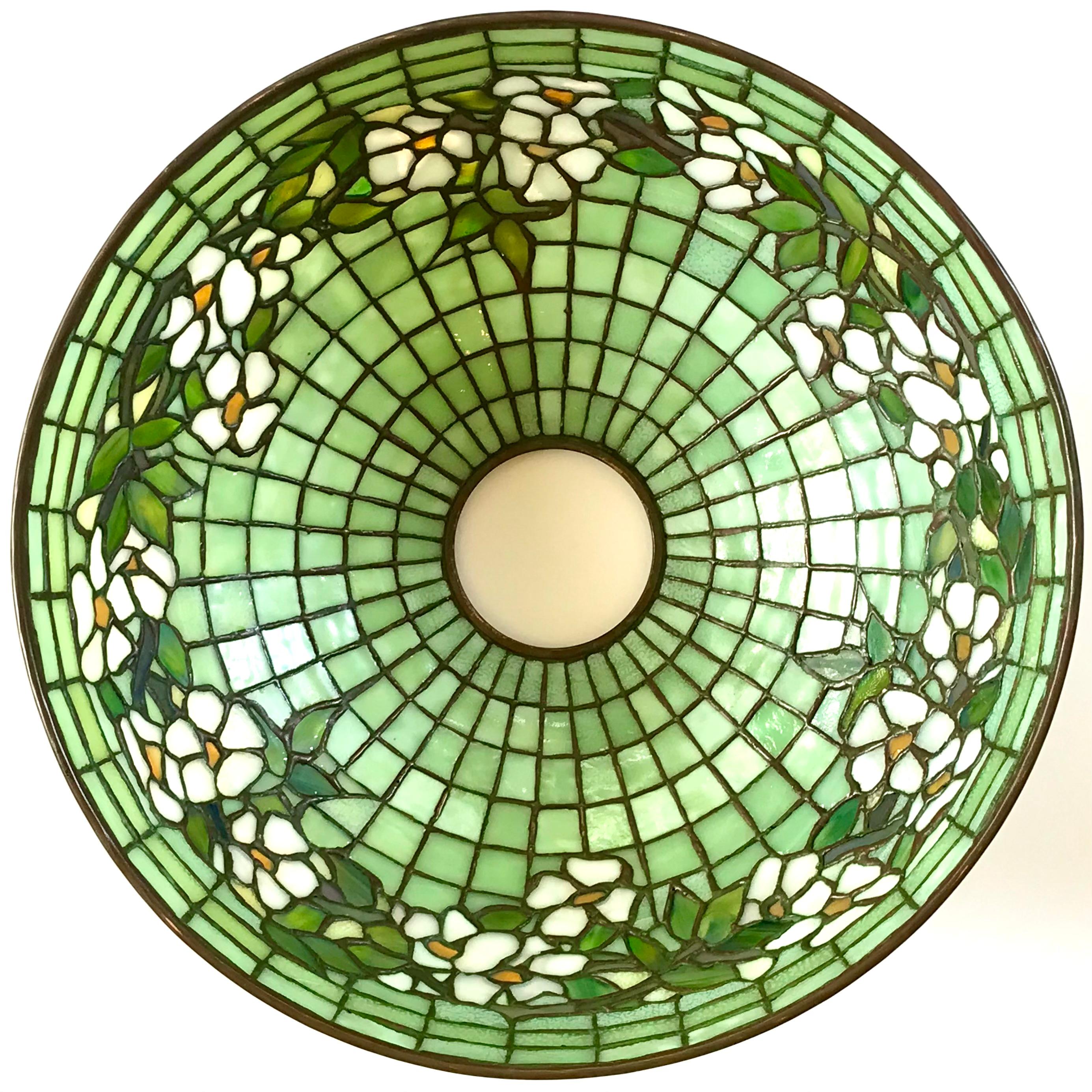 Tiffany Studios Dogwood Floral Stained Glass Table Lamp For Sale 1