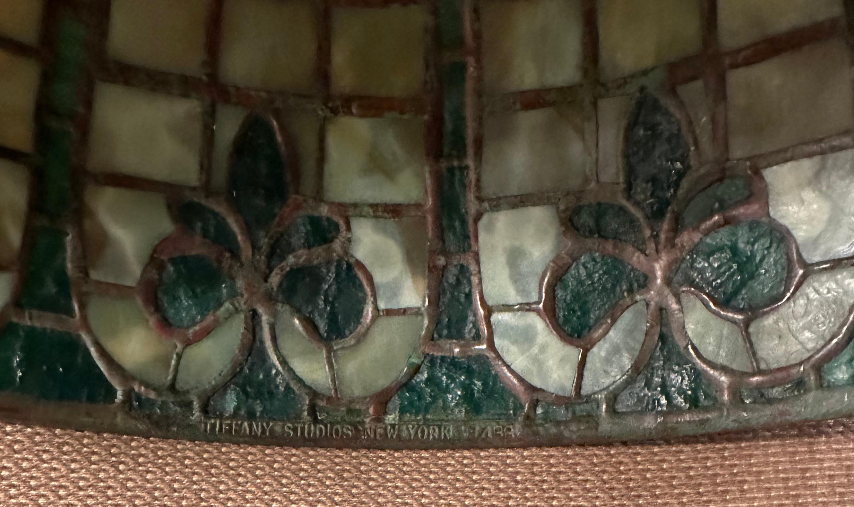 Patinated Tiffany Studios Early Fleur de Lis Table Lamp For Sale