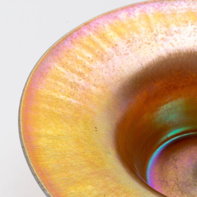 tiffany iridescent glass