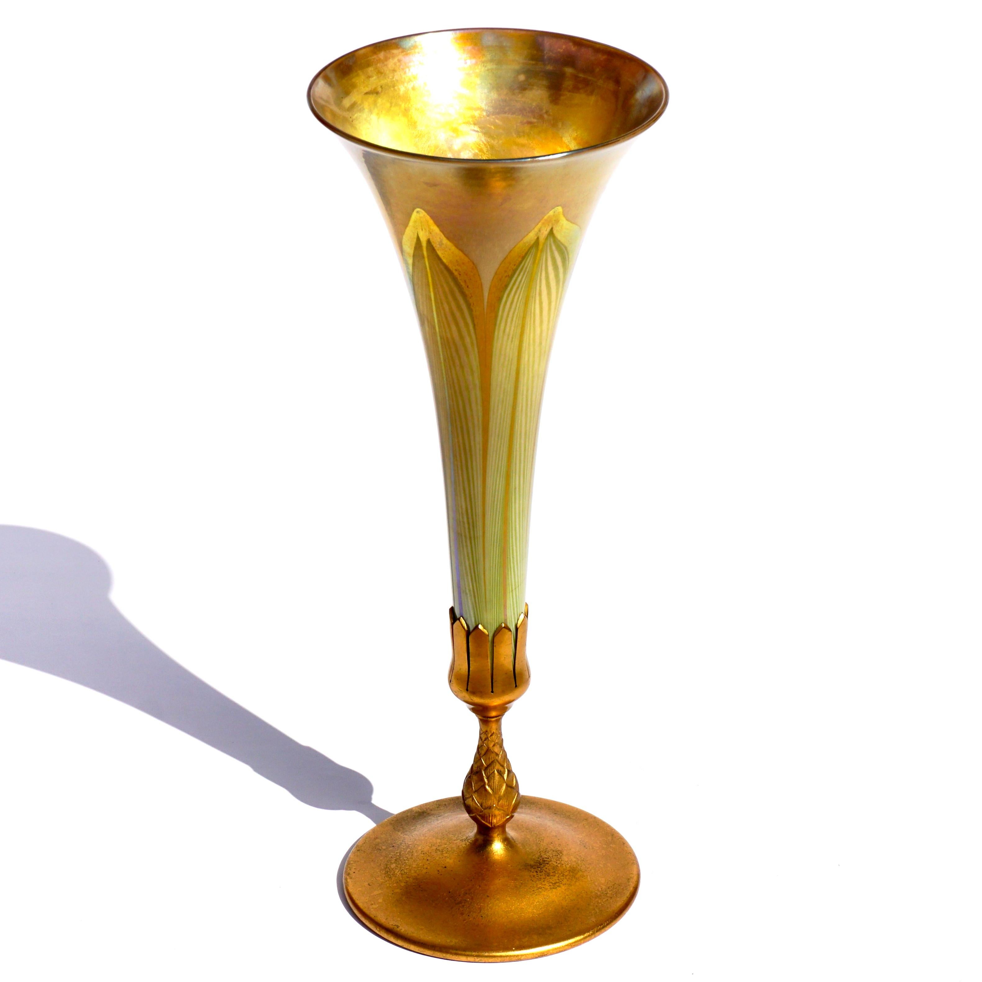 Art Nouveau Tiffany Studios Favrile Pulled Feather Trumpet Vase
