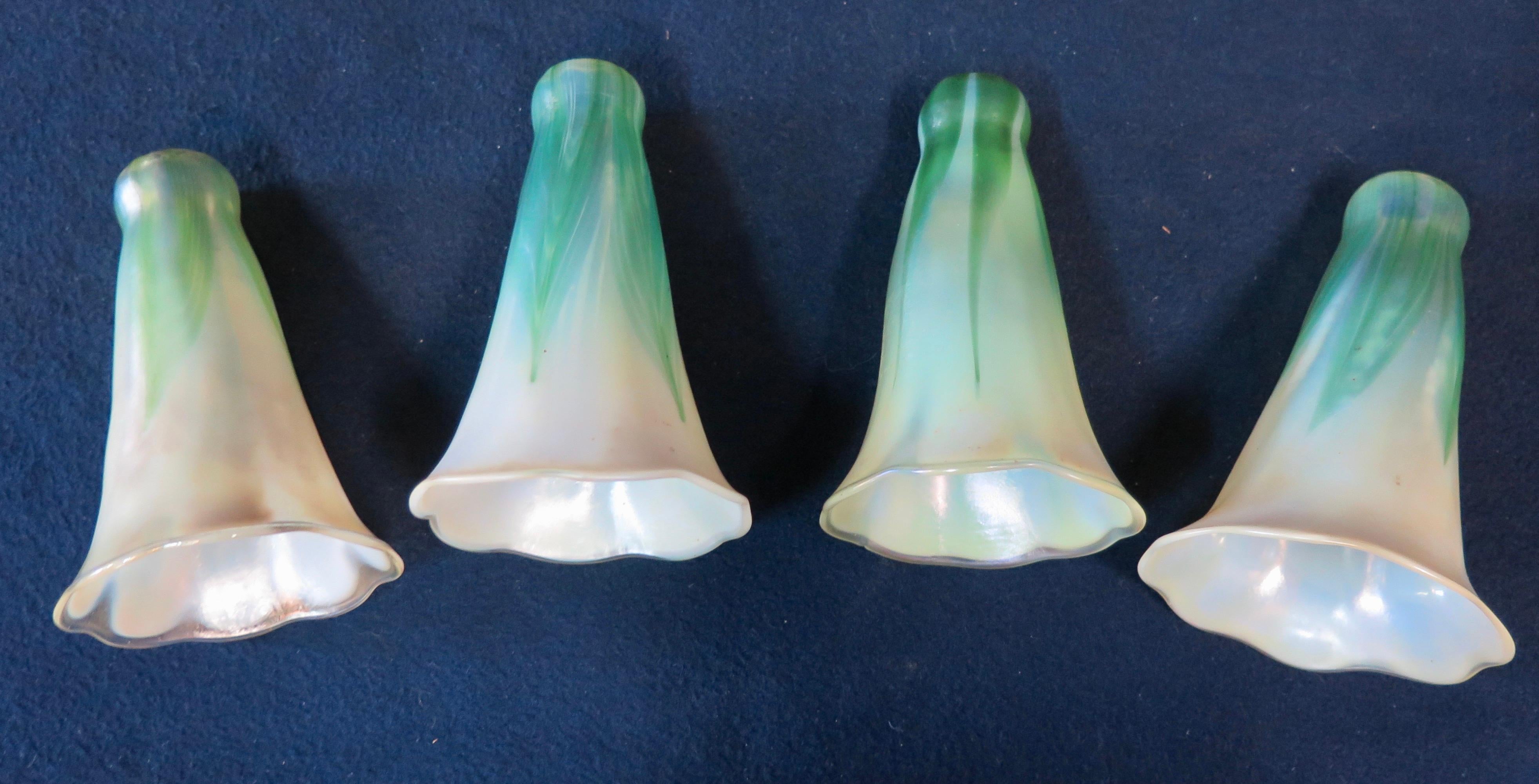 Vierflammige Lilienlampe von Tiffany Studios im Angebot 10