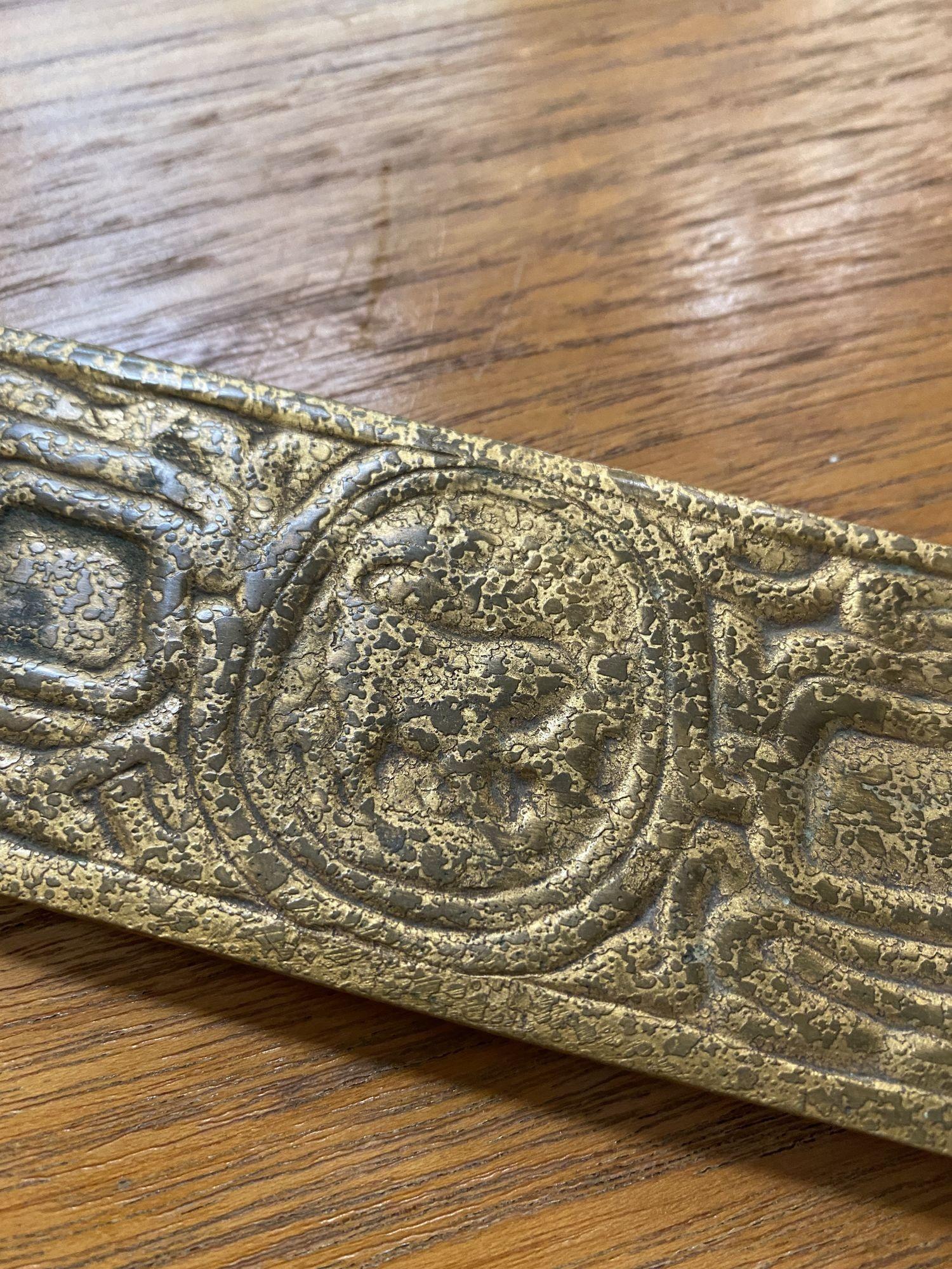 Paar mundgeblasene Enden, Gold Dore Bronze säuregeätzter Sternzeichen, 19 Zoll, Tiffany Studios im Angebot 10
